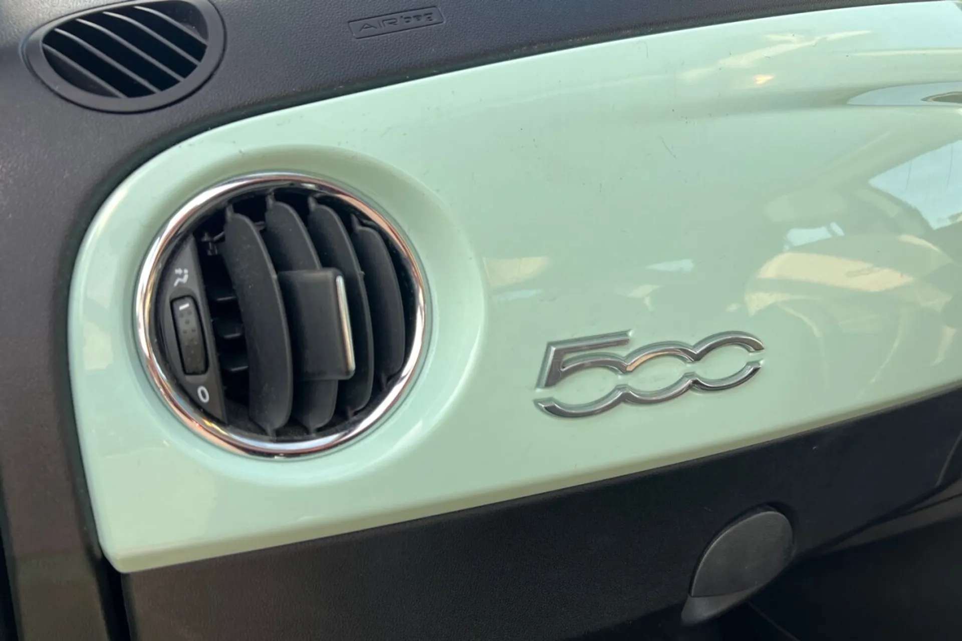 2018 FIAT 500 2018 FIAT 500
