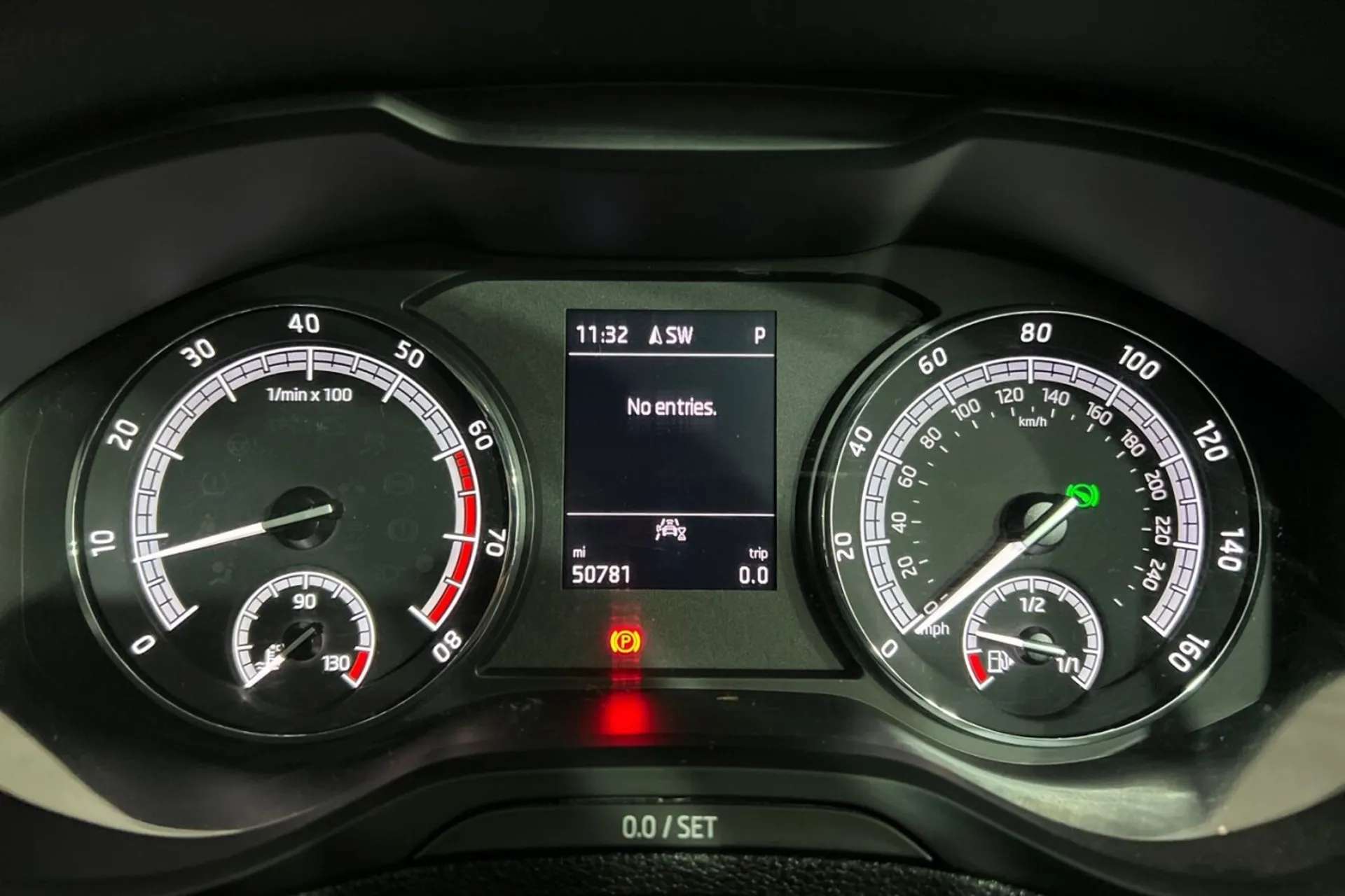 2021 SKODA KAROQ 2021 SKODA KAROQ