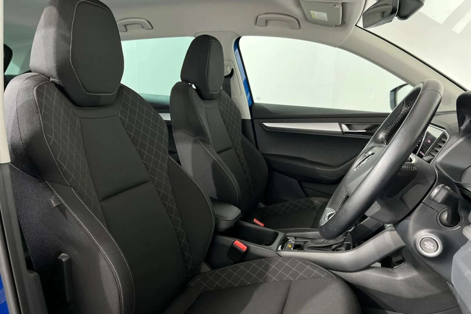 2021 SKODA KAROQ 2021 SKODA KAROQ