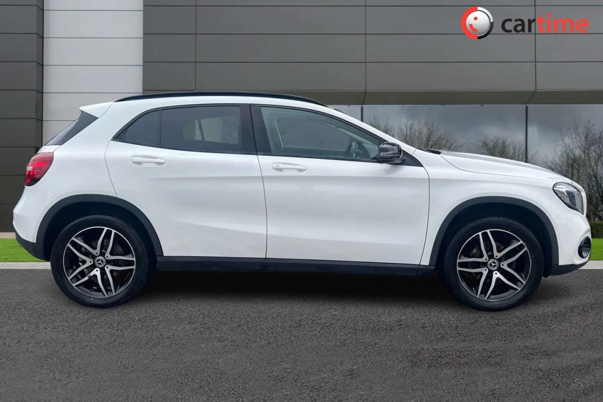 2018 MERCEDES-BENZ GLA CLASS 2018 MERCEDES-BENZ GLA CLASS