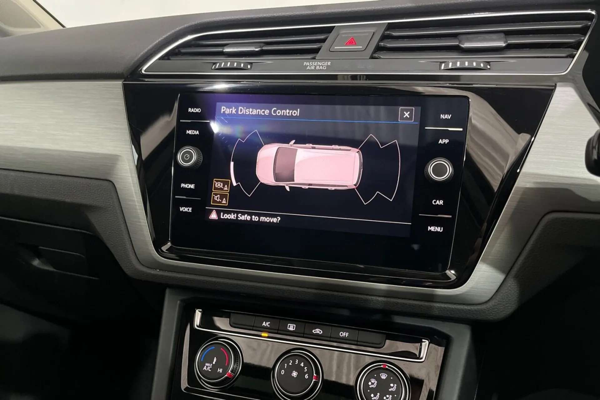 2020 VOLKSWAGEN TOURAN 2020 VOLKSWAGEN TOURAN