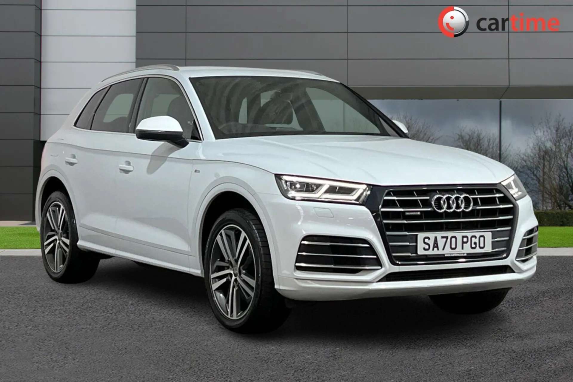 A 0 AUDI Q5 2.0 TFSI E QUATTRO COMPETITION 5d 363 BHP Rear View Camera, Heated Seats, Privacy Glass, LED Headlights, Smartphone Interface 20in Alloys, Ibis White A 0 AUDI Q5 2.0 TFSI E QUATTRO COMPETITION 5d 363 BHP Rear View Camera, Heated Seats, Privacy Glass, LED Headlights, Smartphone Interface 20in Alloys, Ibis White