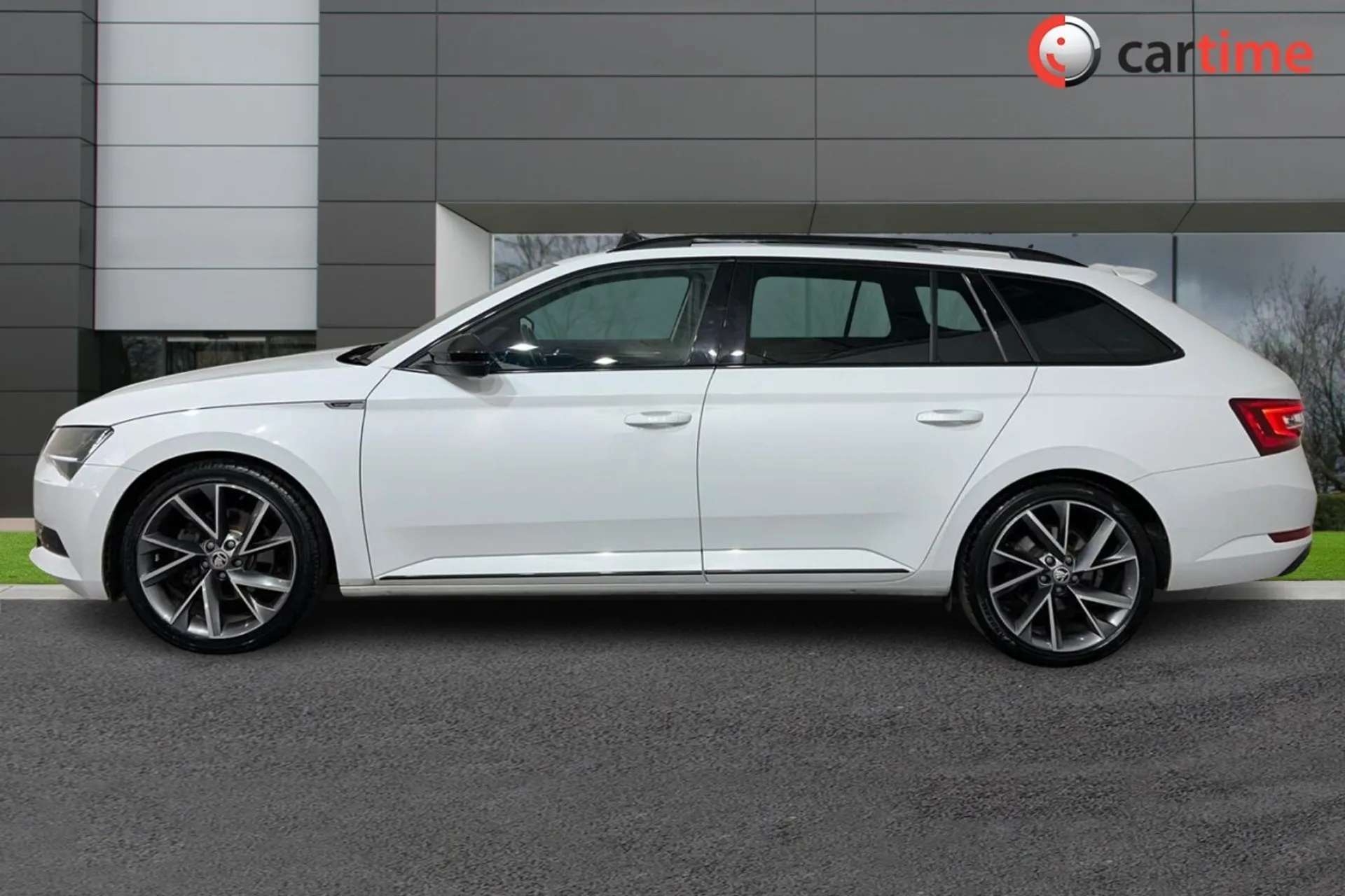 A 2019 SKODA SUPERB 1.5 SPORTLINE TSI DSG 5d 148 BHP Touchscreen, Apple CarPlay / Android Auto, Heated Front Seats, Front / Rear Park Sensors, DAB - Digital Radio 19in Al A 2019 SKODA SUPERB 1.5 SPORTLINE TSI DSG 5d 148 BHP Touchscreen, Apple CarPlay / Android Auto, Heated Front Seats, Front / Rear Park Sensors, DAB - Digital Radio 19in Al