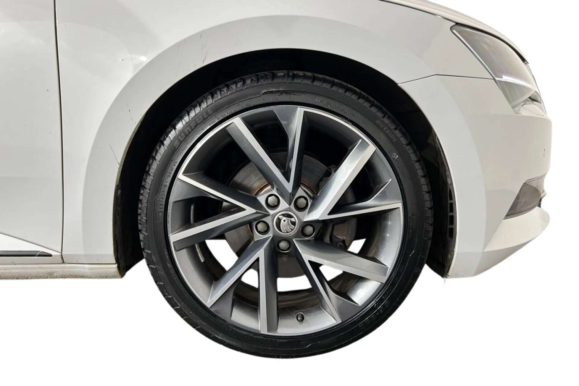 2019 SKODA SUPERB 2019 SKODA SUPERB