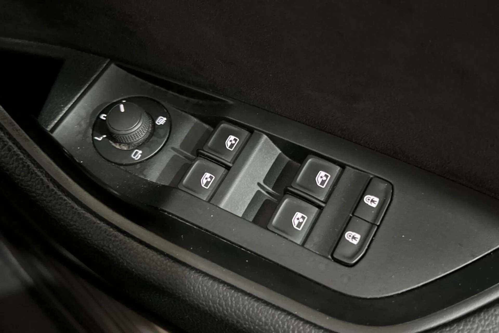 2019 SKODA SUPERB 2019 SKODA SUPERB