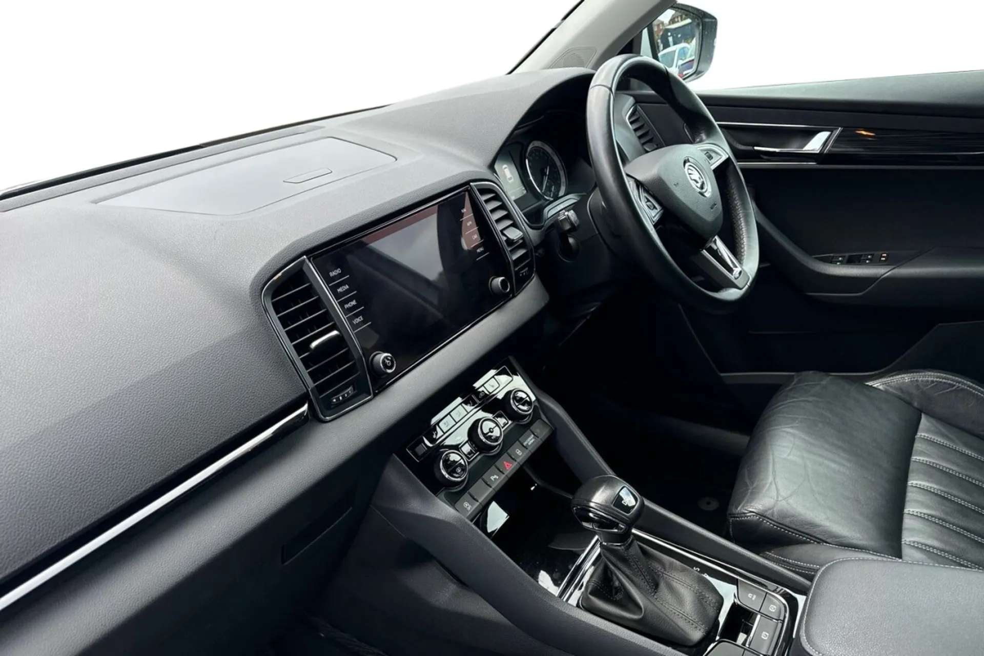 0 SKODA KAROQ 0 SKODA KAROQ