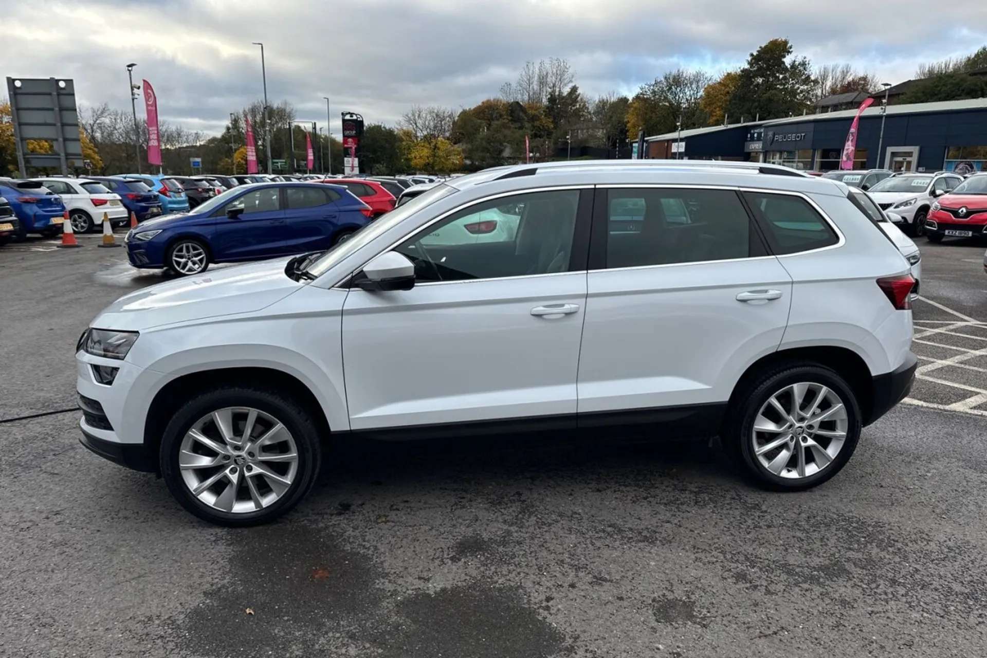 0 SKODA KAROQ 0 SKODA KAROQ