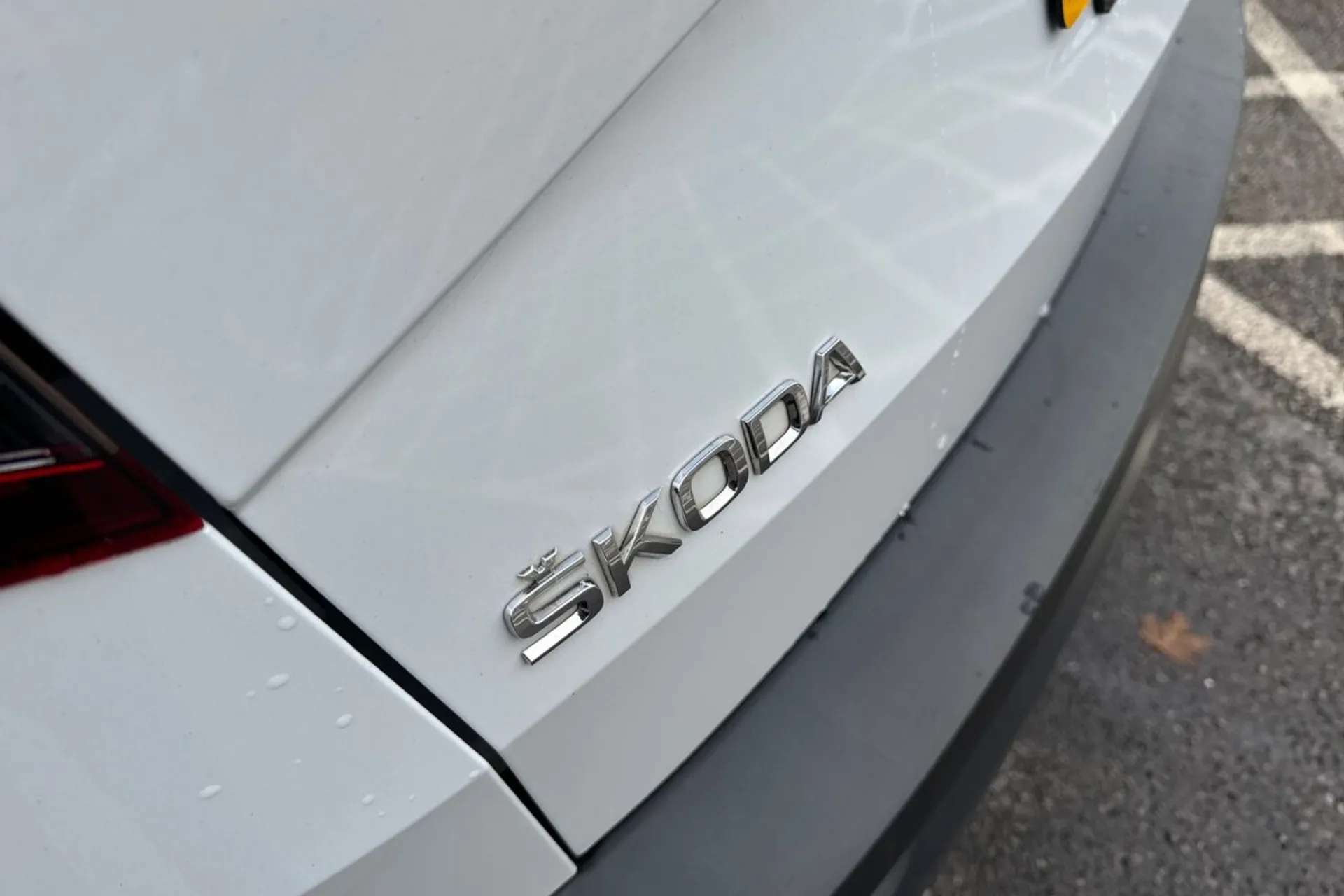 0 SKODA KAROQ 0 SKODA KAROQ
