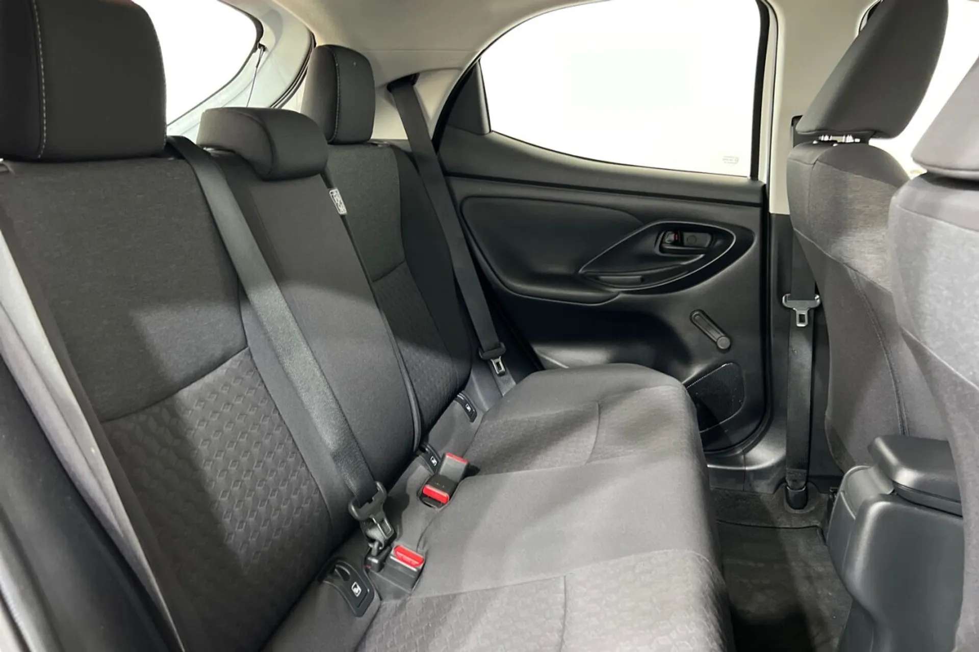 2023 TOYOTA YARIS 2023 TOYOTA YARIS