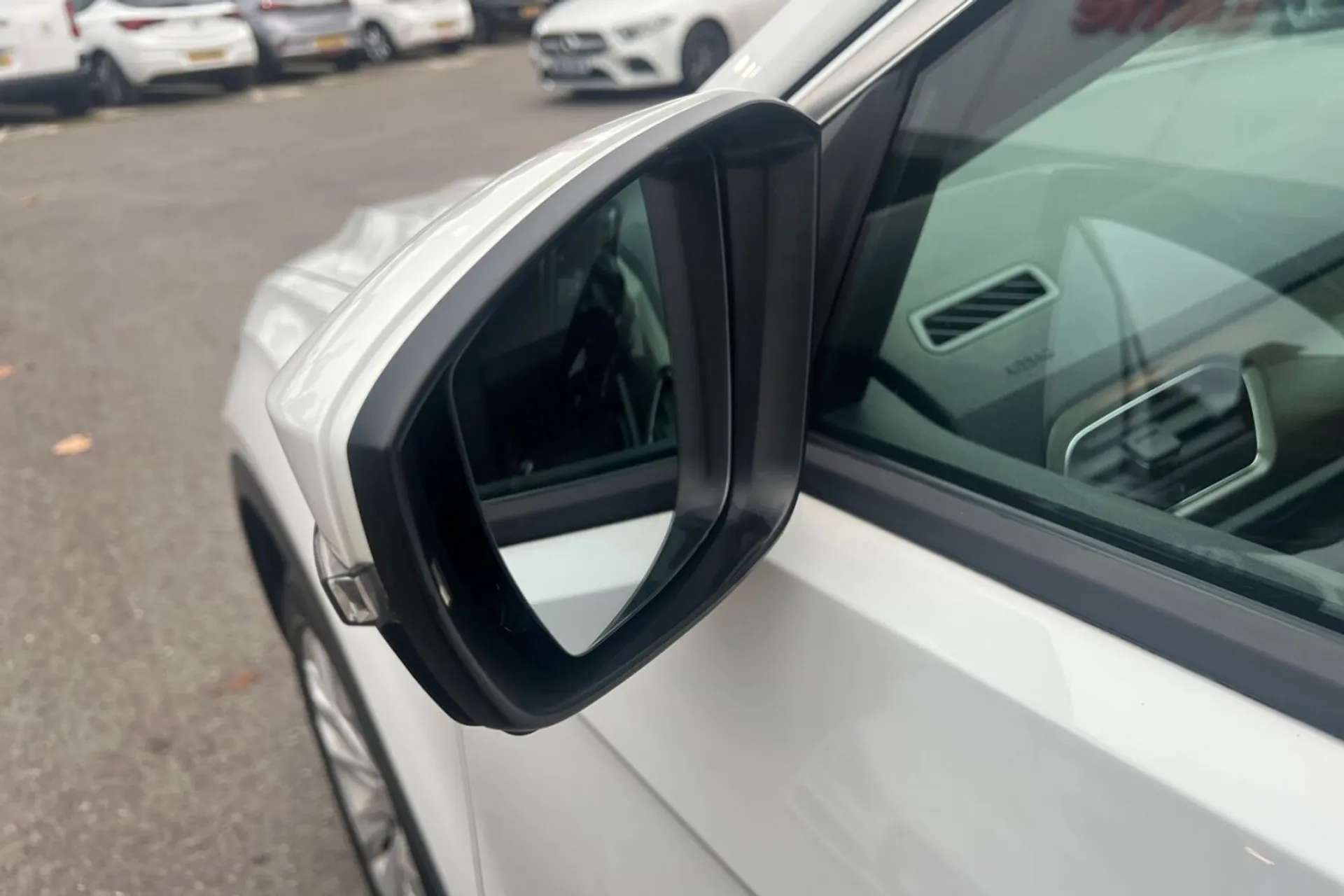 2021 VOLKSWAGEN T-ROC 2021 VOLKSWAGEN T-ROC