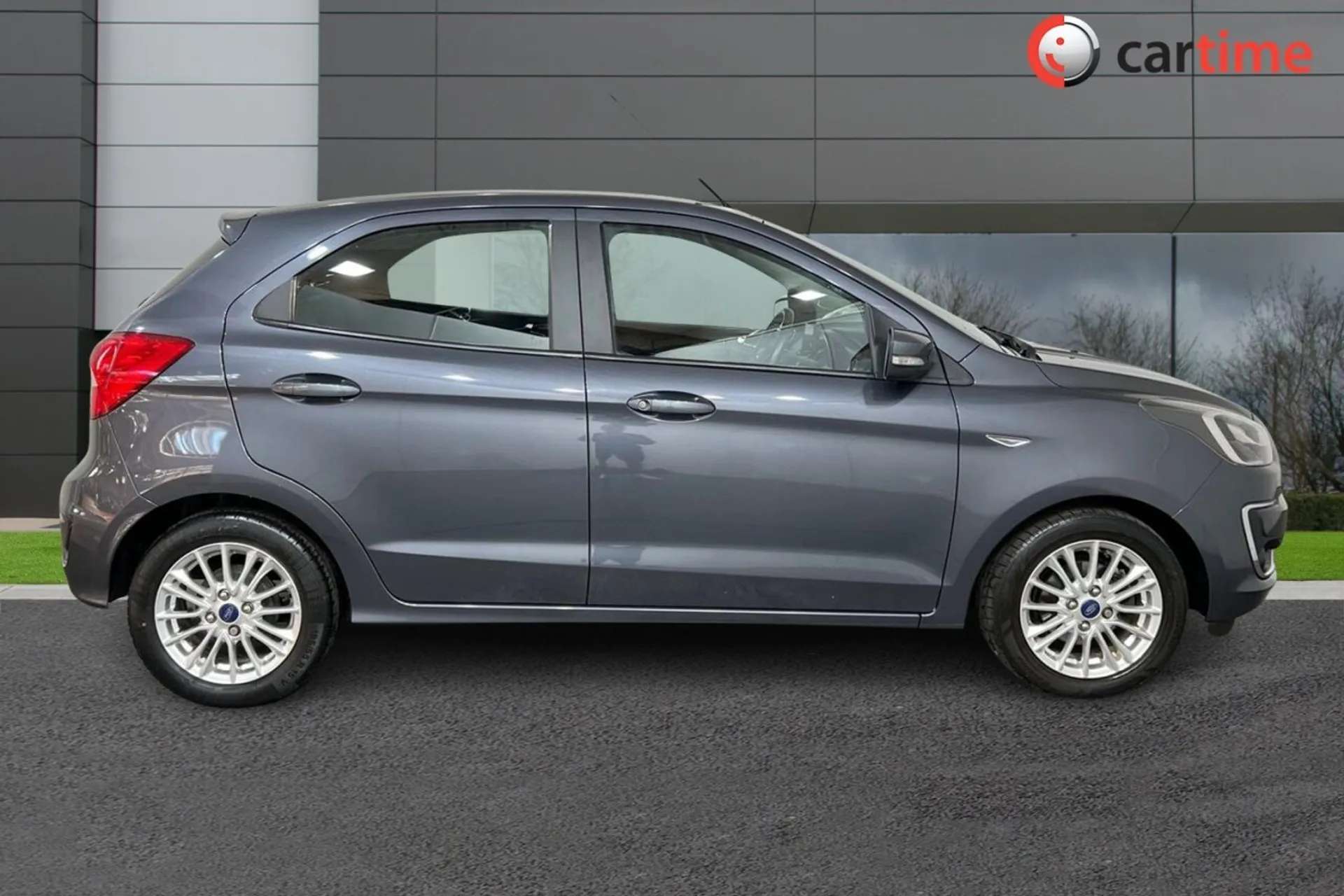 A 2018 FORD KA+ 1.2 ZETEC 5d 84 BHP 4.2in Display Screen, Air Conditioning, DAB / Bluetooth, 15in Alloys, Cruise Control, 15in Alloys, Smoke Grey A 2018 FORD KA+ 1.2 ZETEC 5d 84 BHP 4.2in Display Screen, Air Conditioning, DAB / Bluetooth, 15in Alloys, Cruise Control, 15in Alloys, Smoke Grey