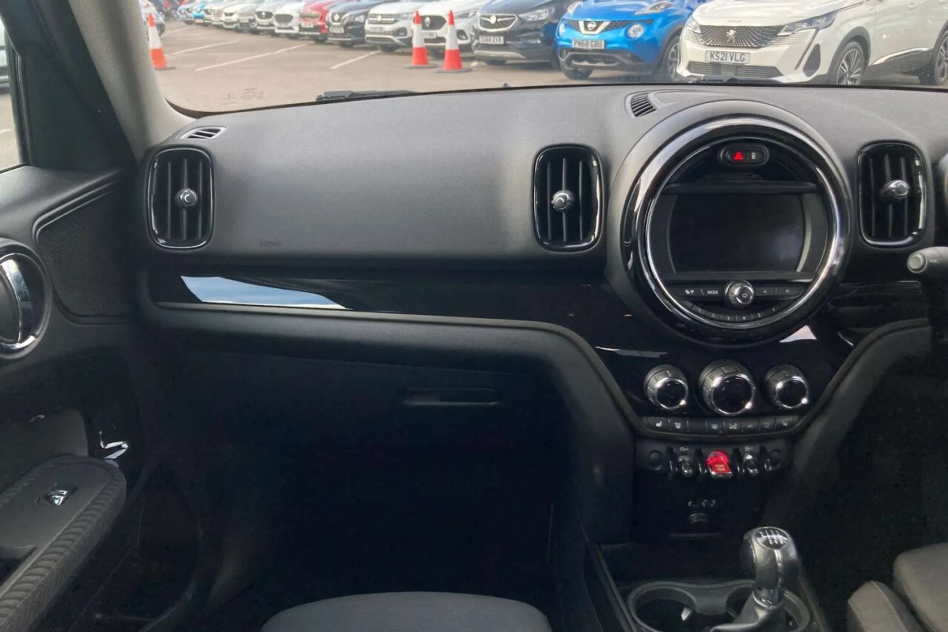 2017 MINI COUNTRYMAN 2017 MINI COUNTRYMAN