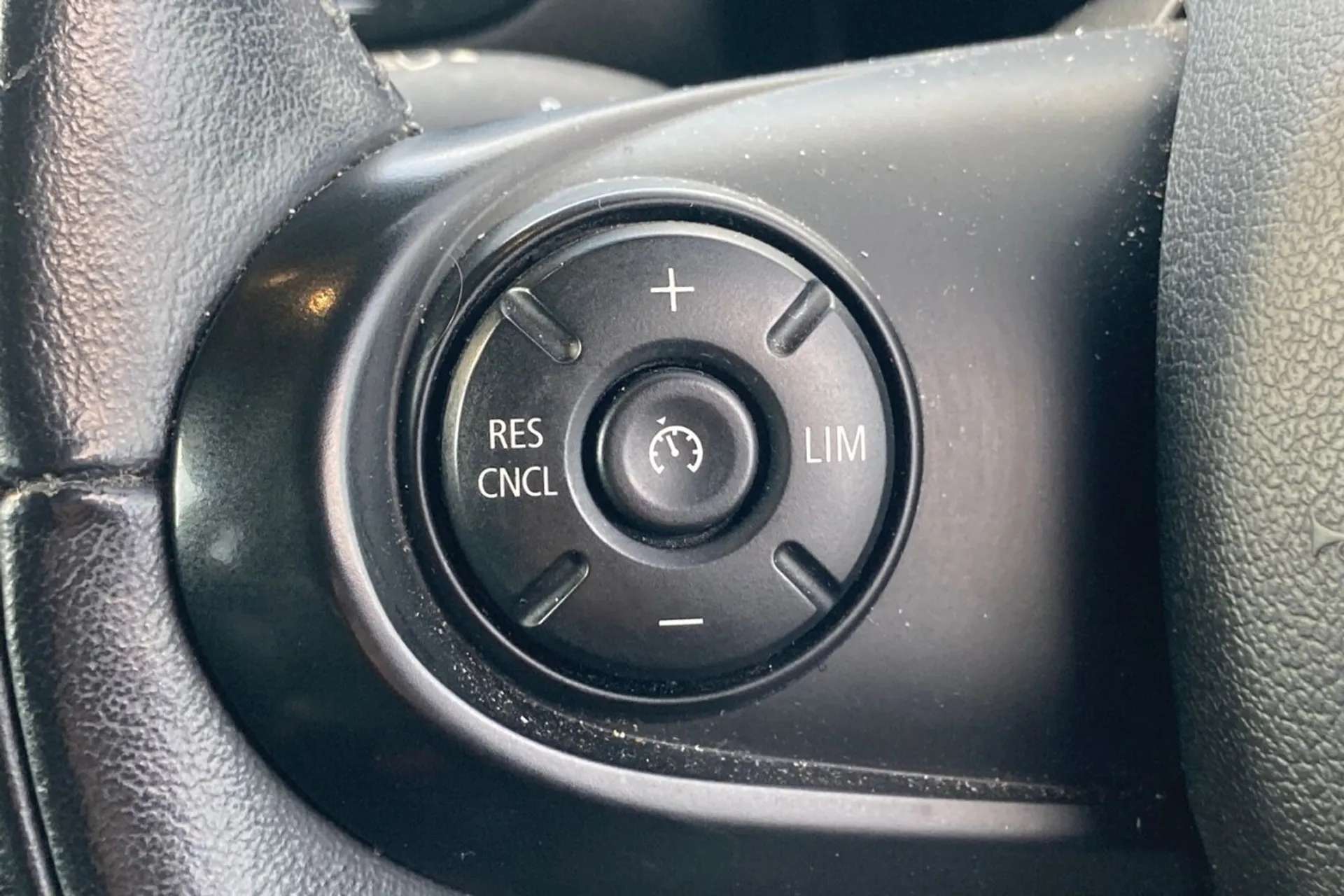 2017 MINI COUNTRYMAN 2017 MINI COUNTRYMAN