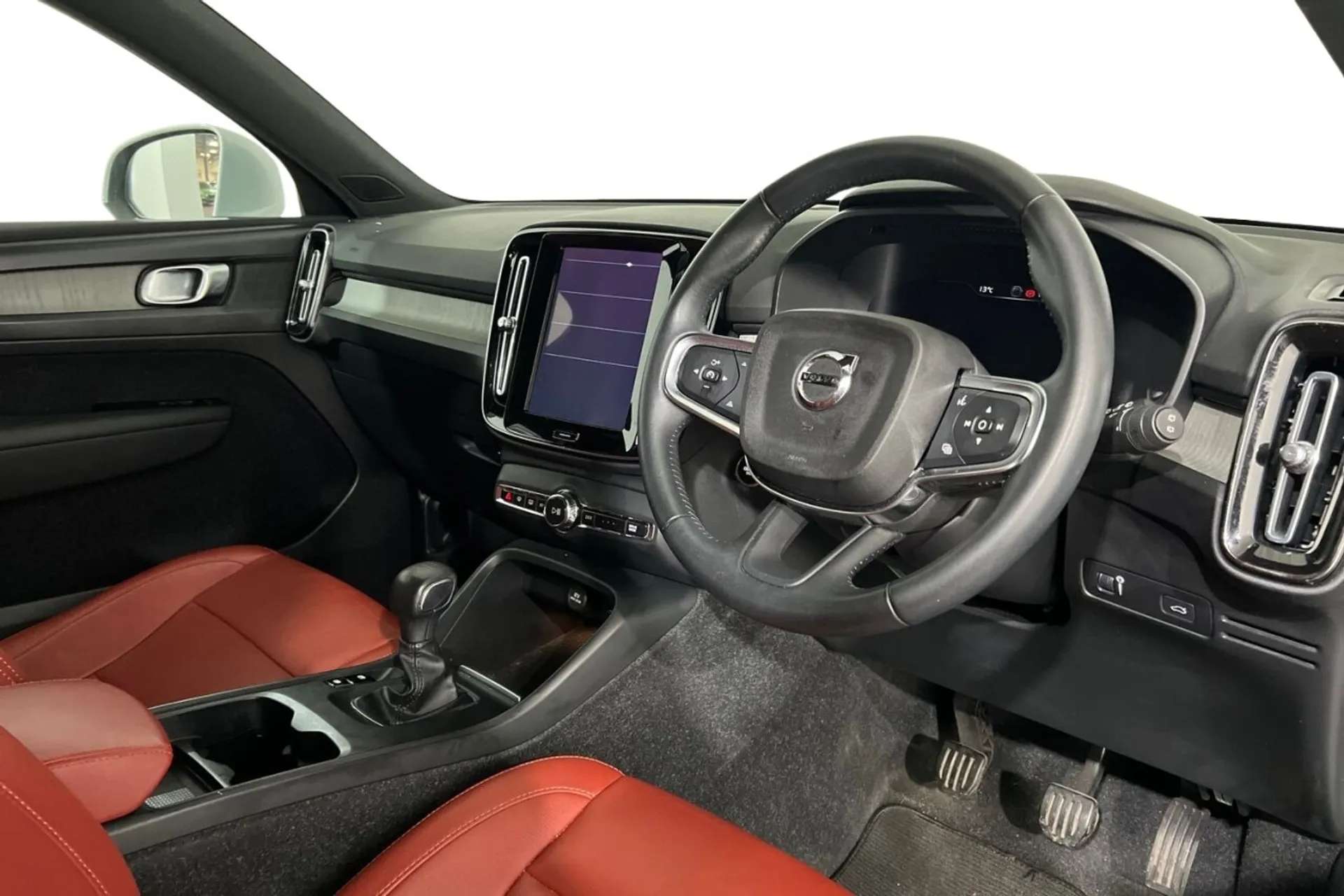 0 VOLVO XC40 0 VOLVO XC40