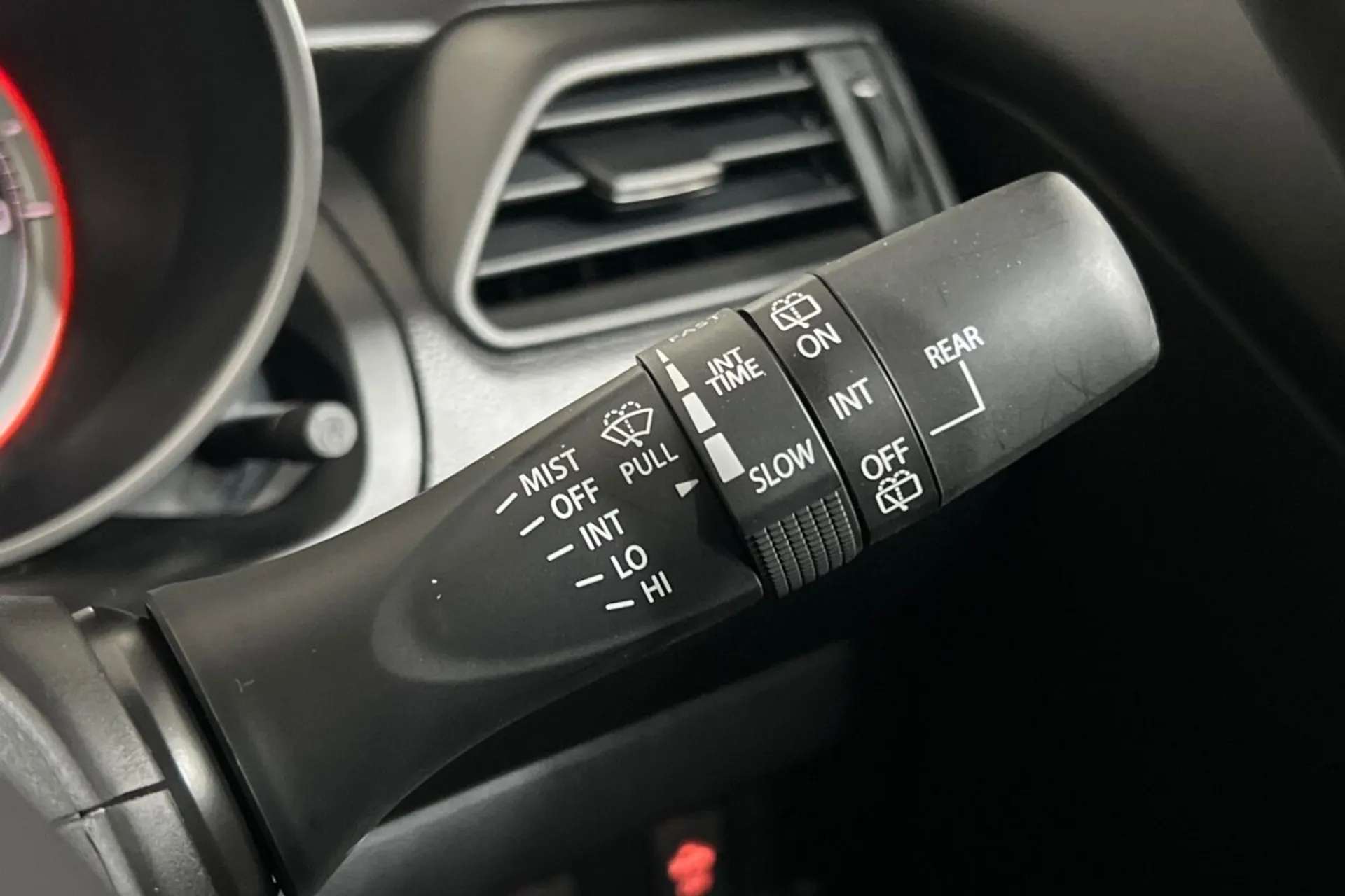 2023 SUZUKI SWIFT 2023 SUZUKI SWIFT