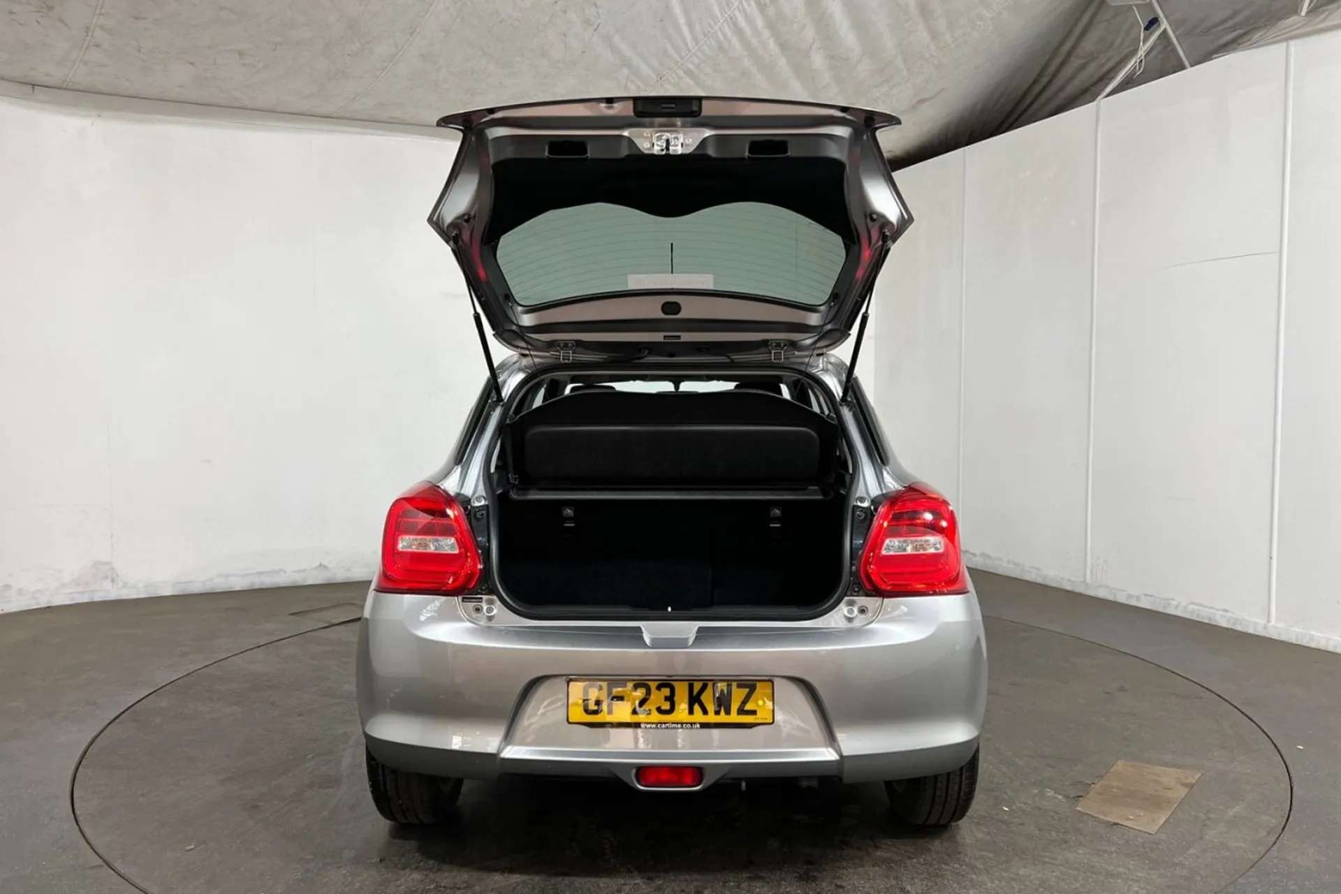 2023 SUZUKI SWIFT 2023 SUZUKI SWIFT