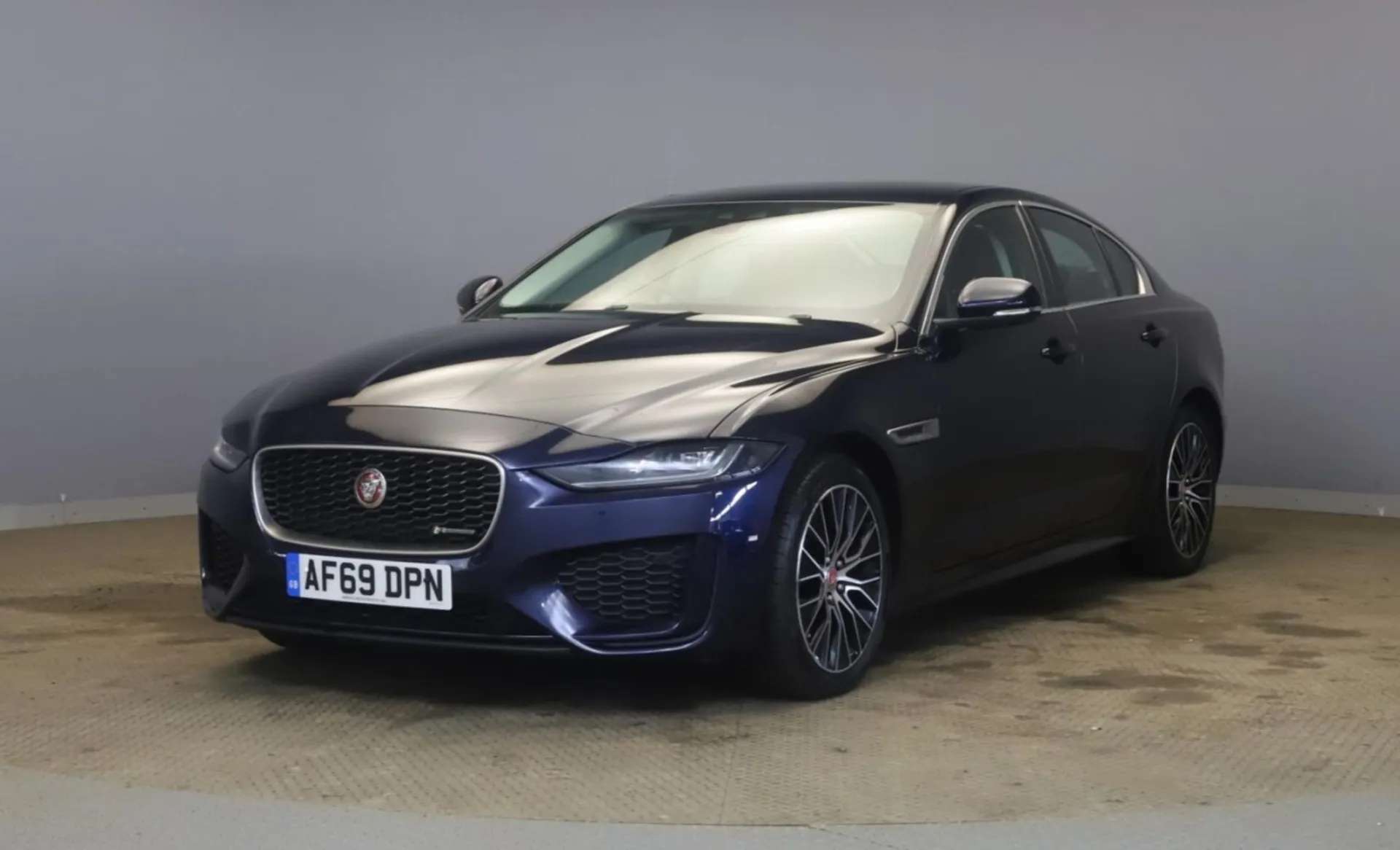 A 0 JAGUAR XE 2.0 R-DYNAMIC S 4d 297 BHP A 0 JAGUAR XE 2.0 R-DYNAMIC S 4d 297 BHP
