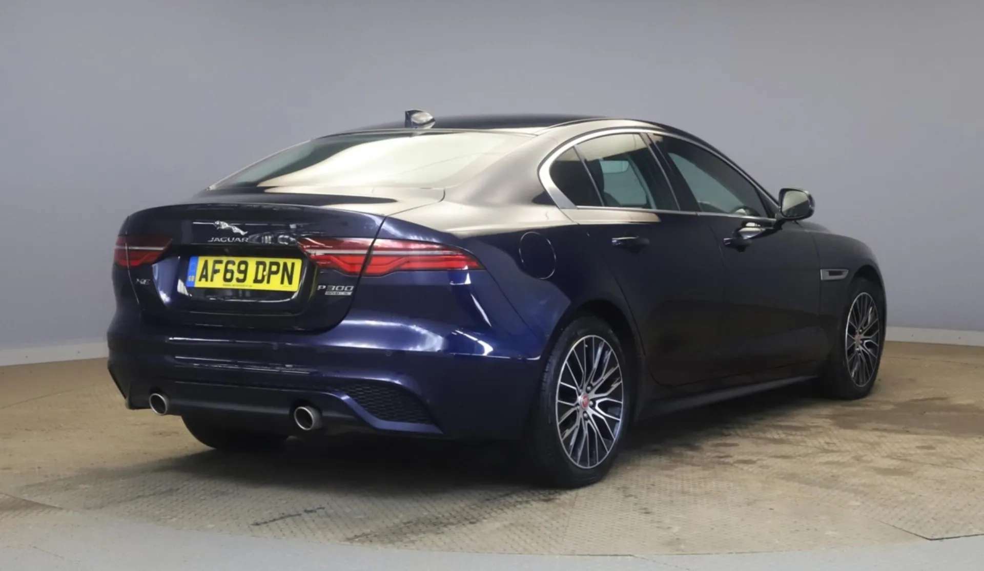 A 0 JAGUAR XE 2.0 R-DYNAMIC S 4d 297 BHP A 0 JAGUAR XE 2.0 R-DYNAMIC S 4d 297 BHP