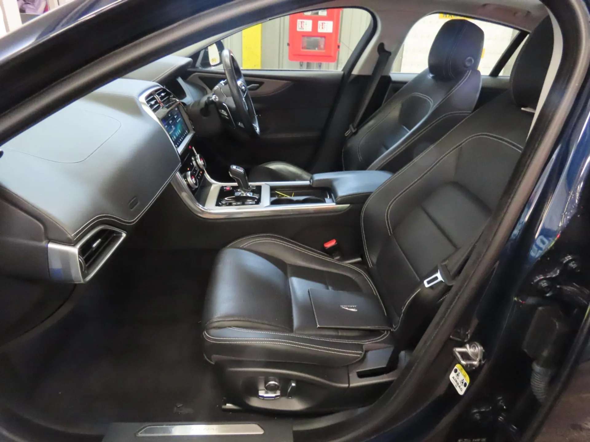 0 JAGUAR XE 0 JAGUAR XE