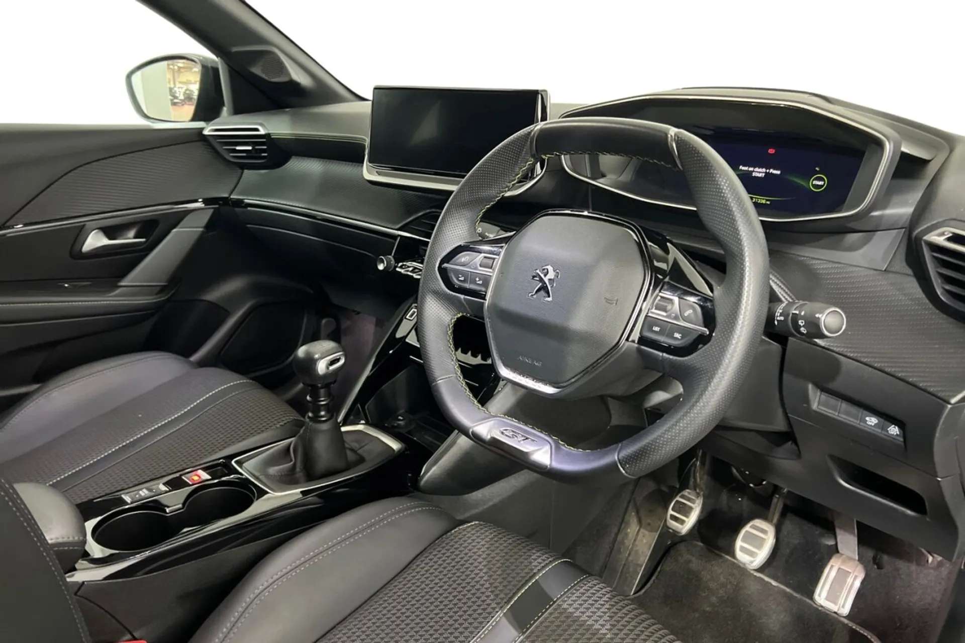 2023 PEUGEOT 208 2023 PEUGEOT 208