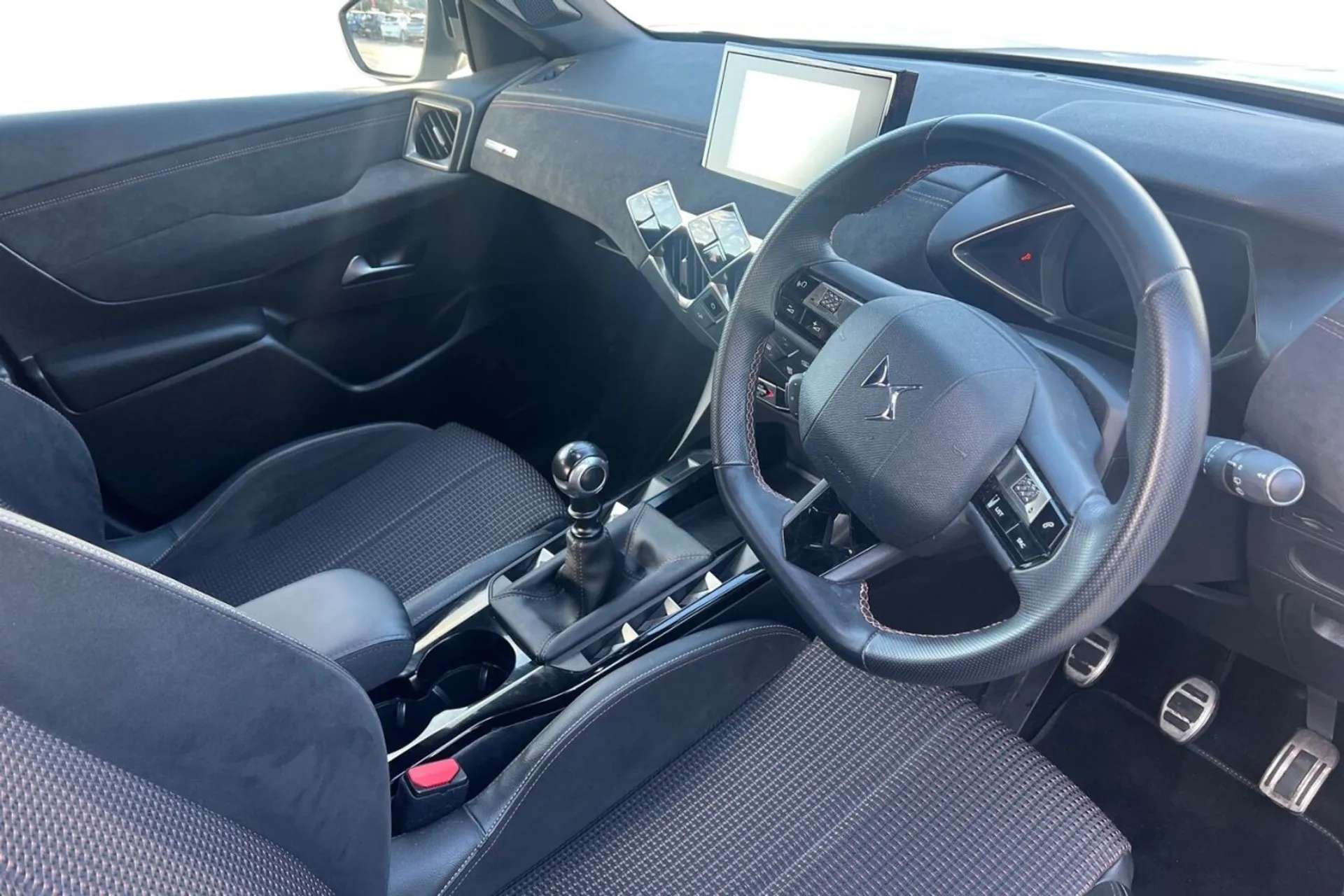 2020 DS DS 3 CROSSBACK 2020 DS DS 3 CROSSBACK