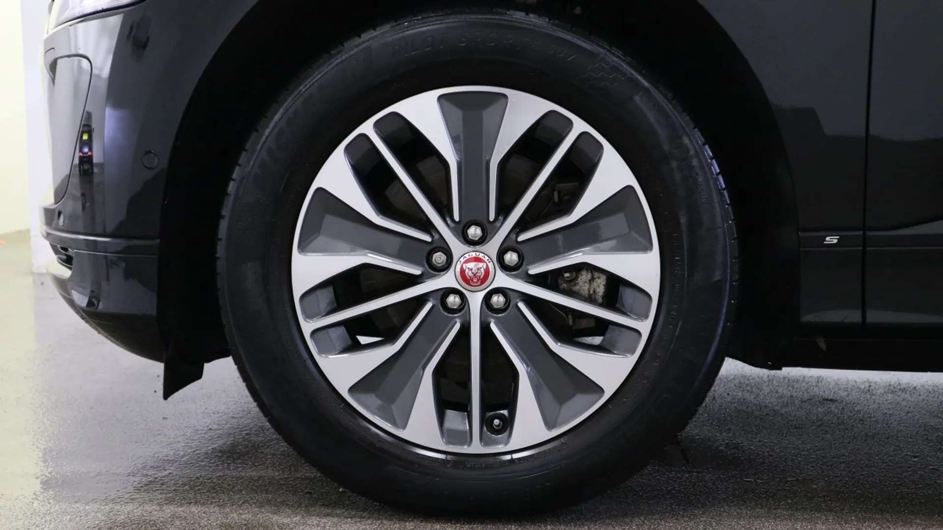 0 JAGUAR I-PACE 0 JAGUAR I-PACE