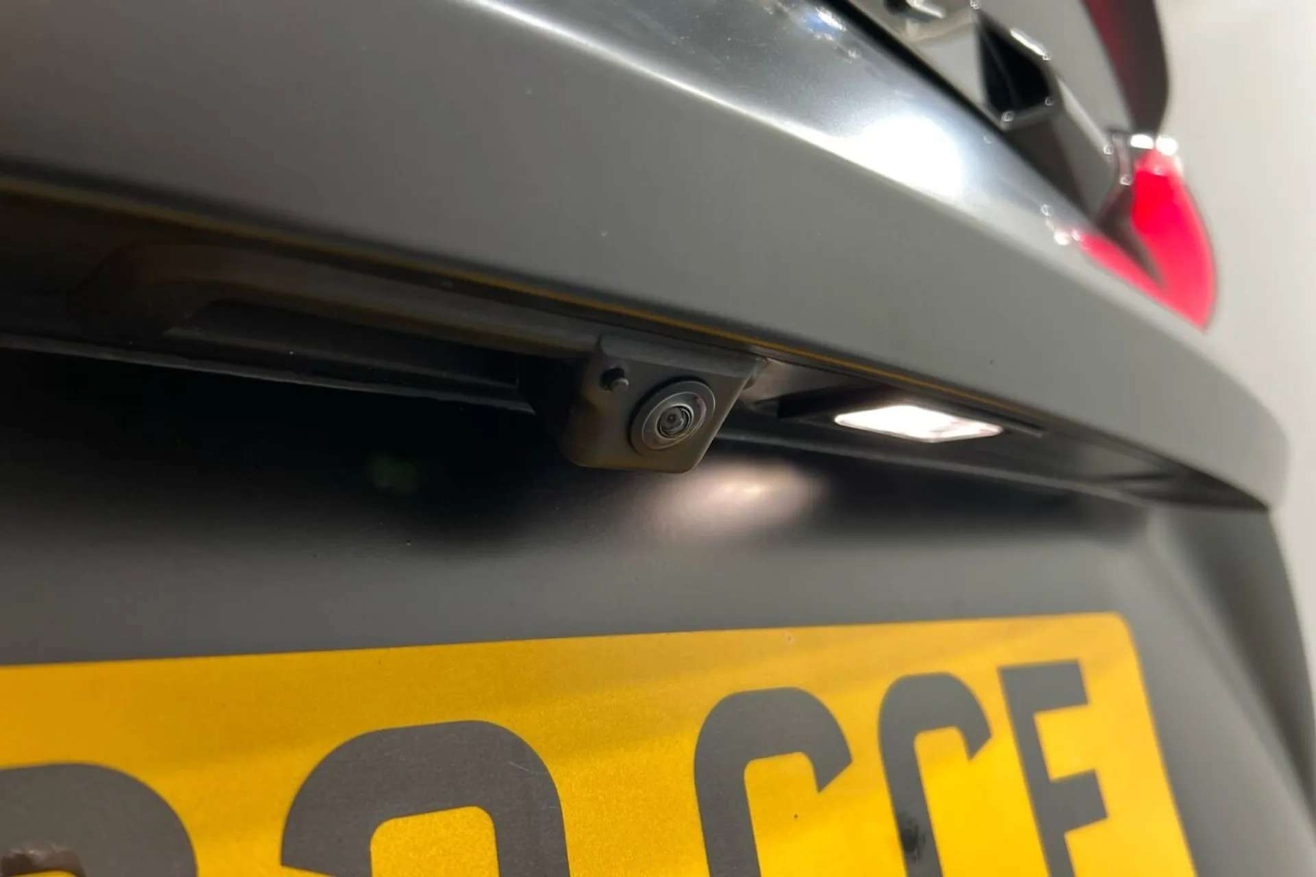 0 LAMBORGHINI URUS 0 LAMBORGHINI URUS