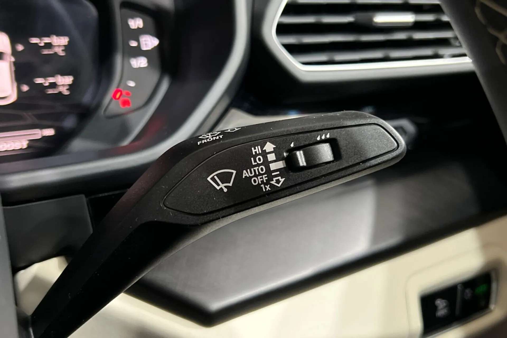 0 LAMBORGHINI URUS 0 LAMBORGHINI URUS