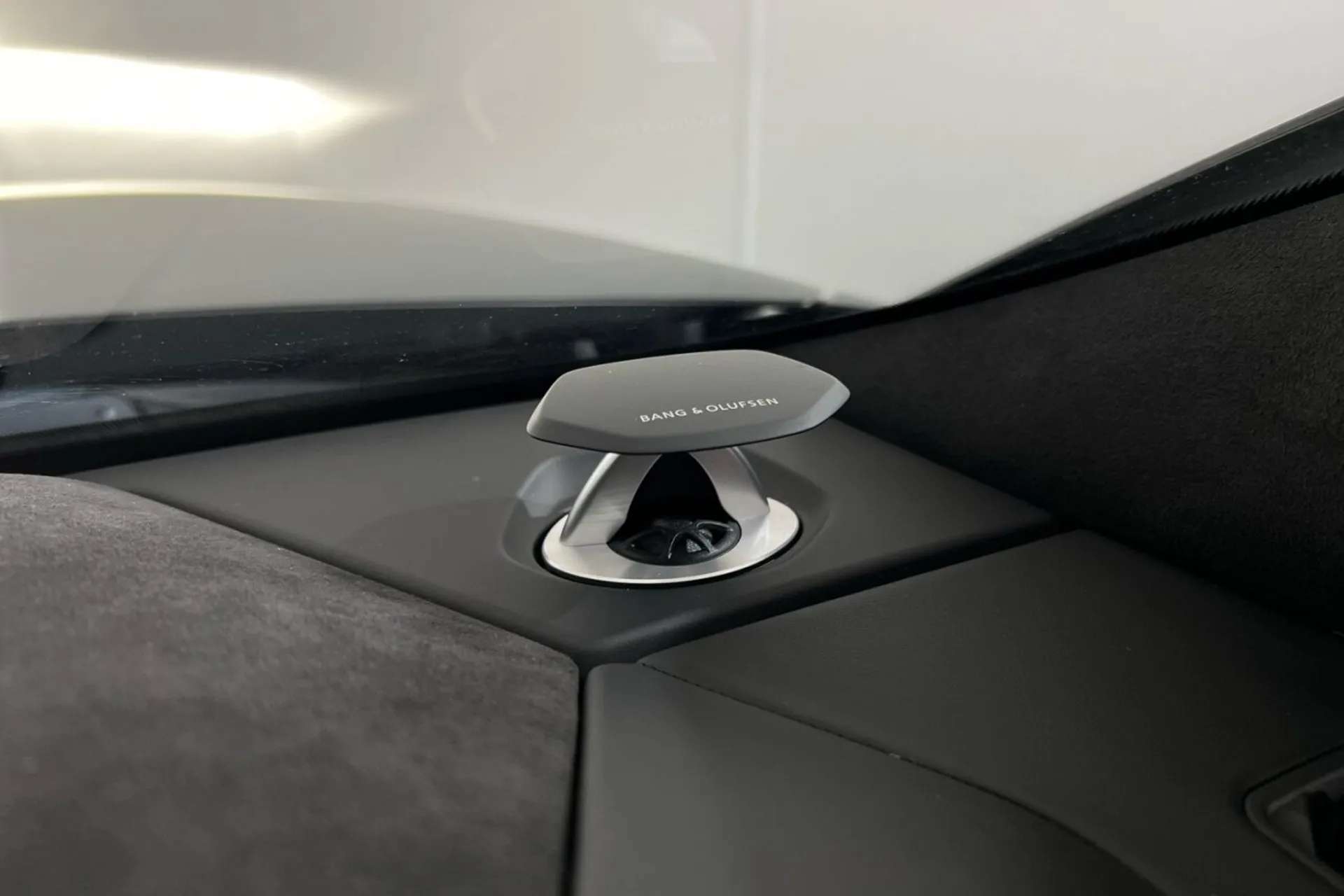 0 LAMBORGHINI URUS 0 LAMBORGHINI URUS