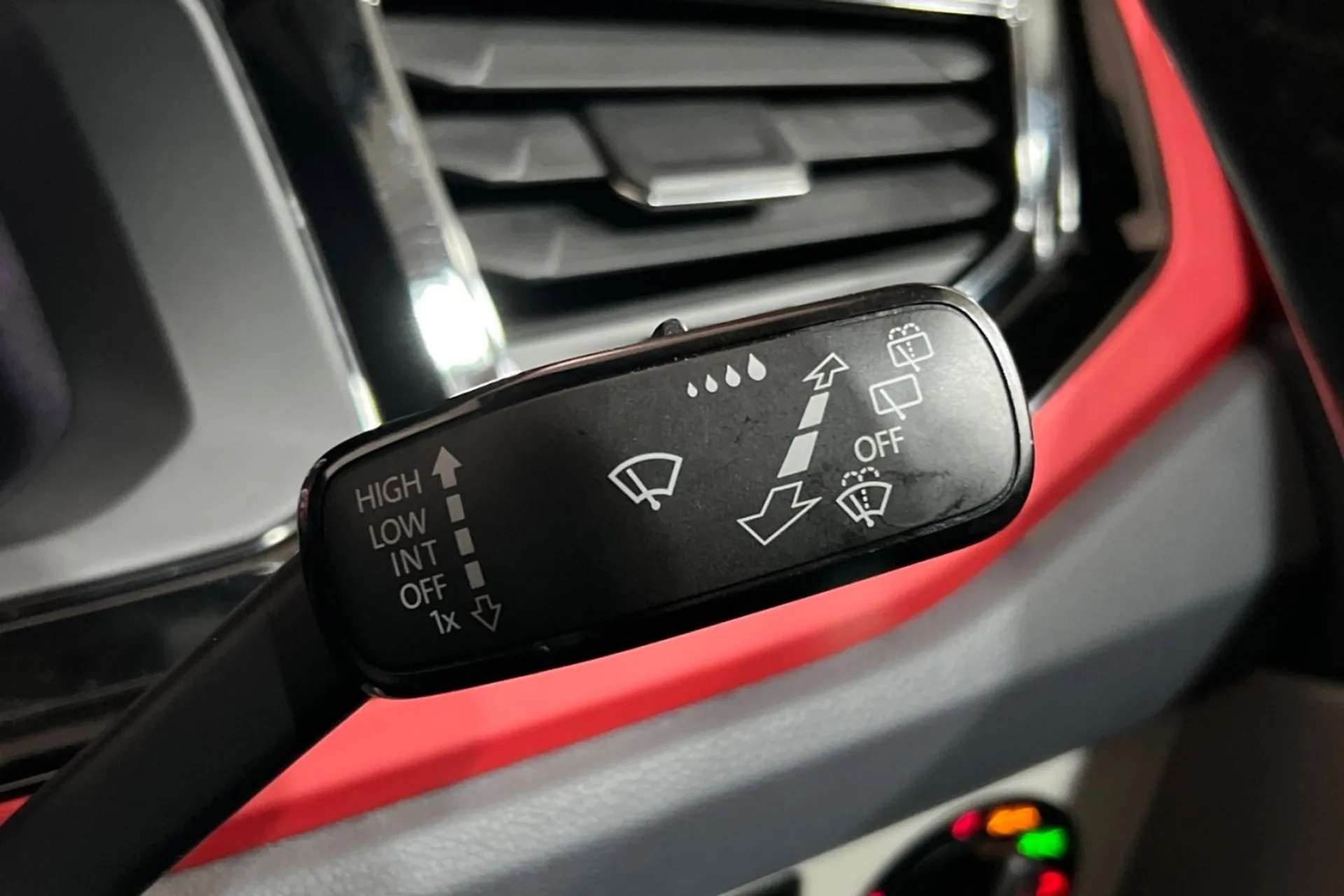 2020 VOLKSWAGEN POLO 2020 VOLKSWAGEN POLO