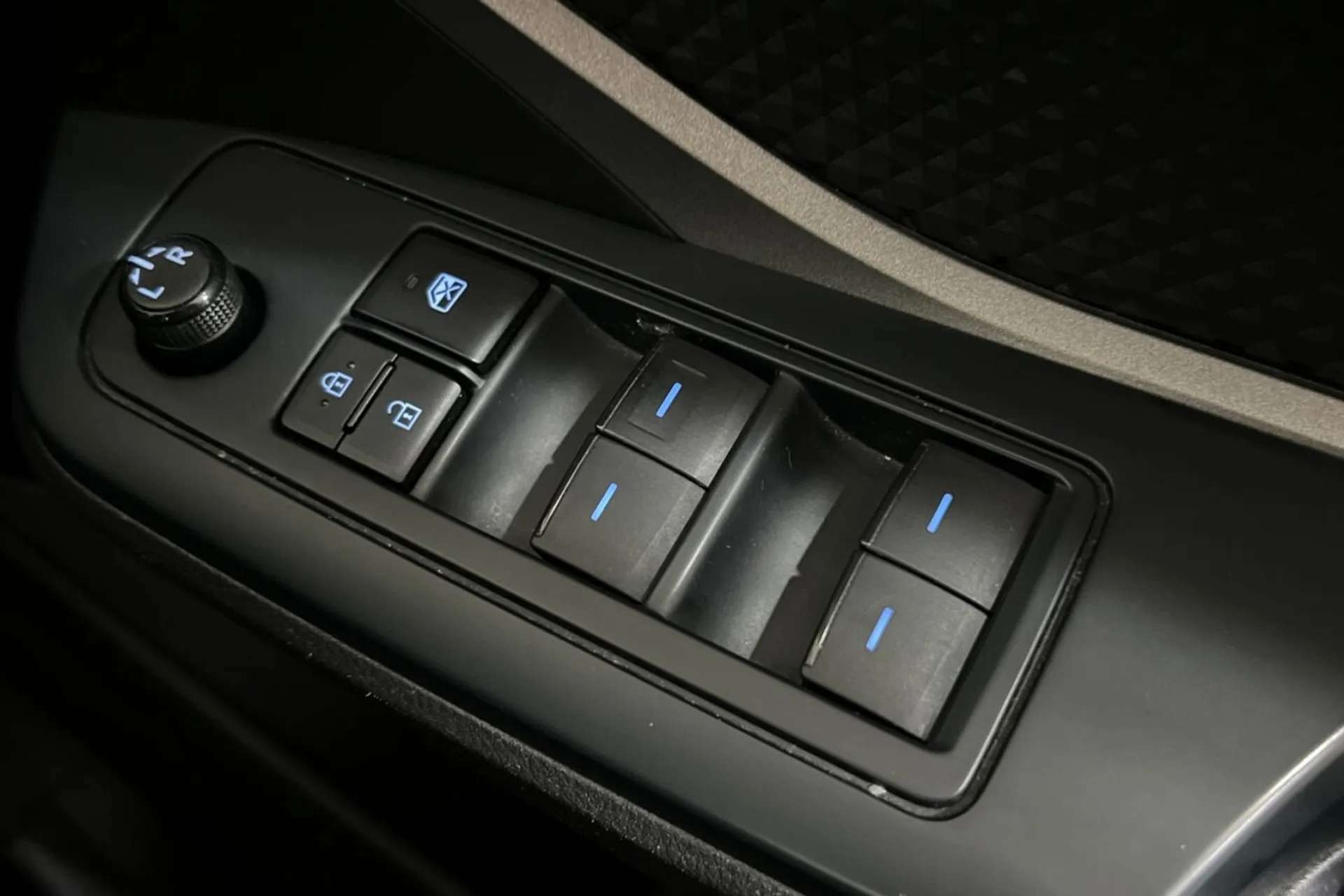 2022 TOYOTA CHR 2022 TOYOTA CHR