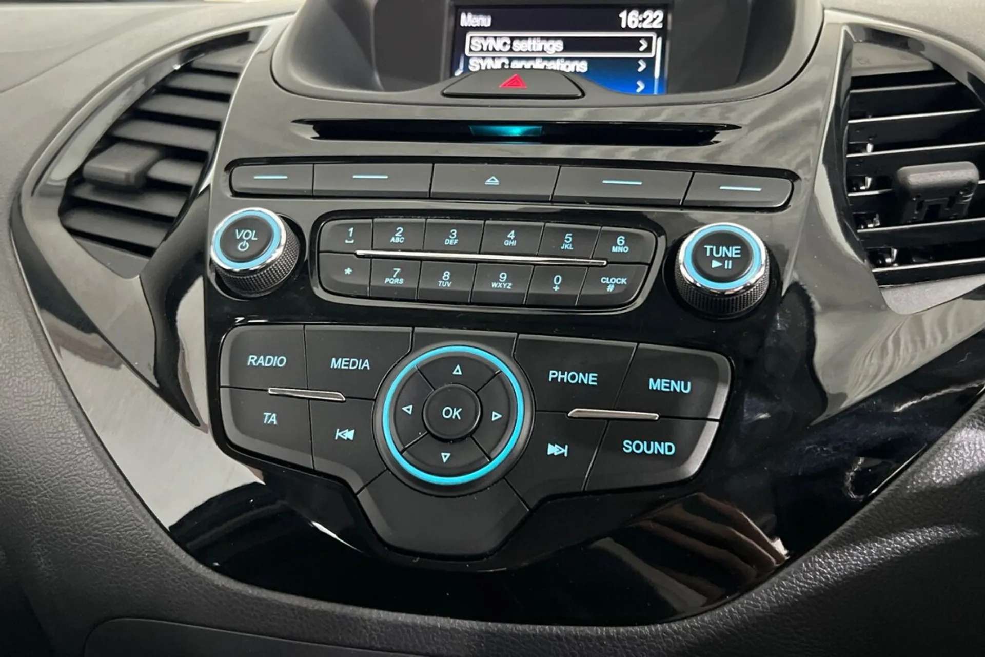 2017 FORD KA+ 2017 FORD KA+