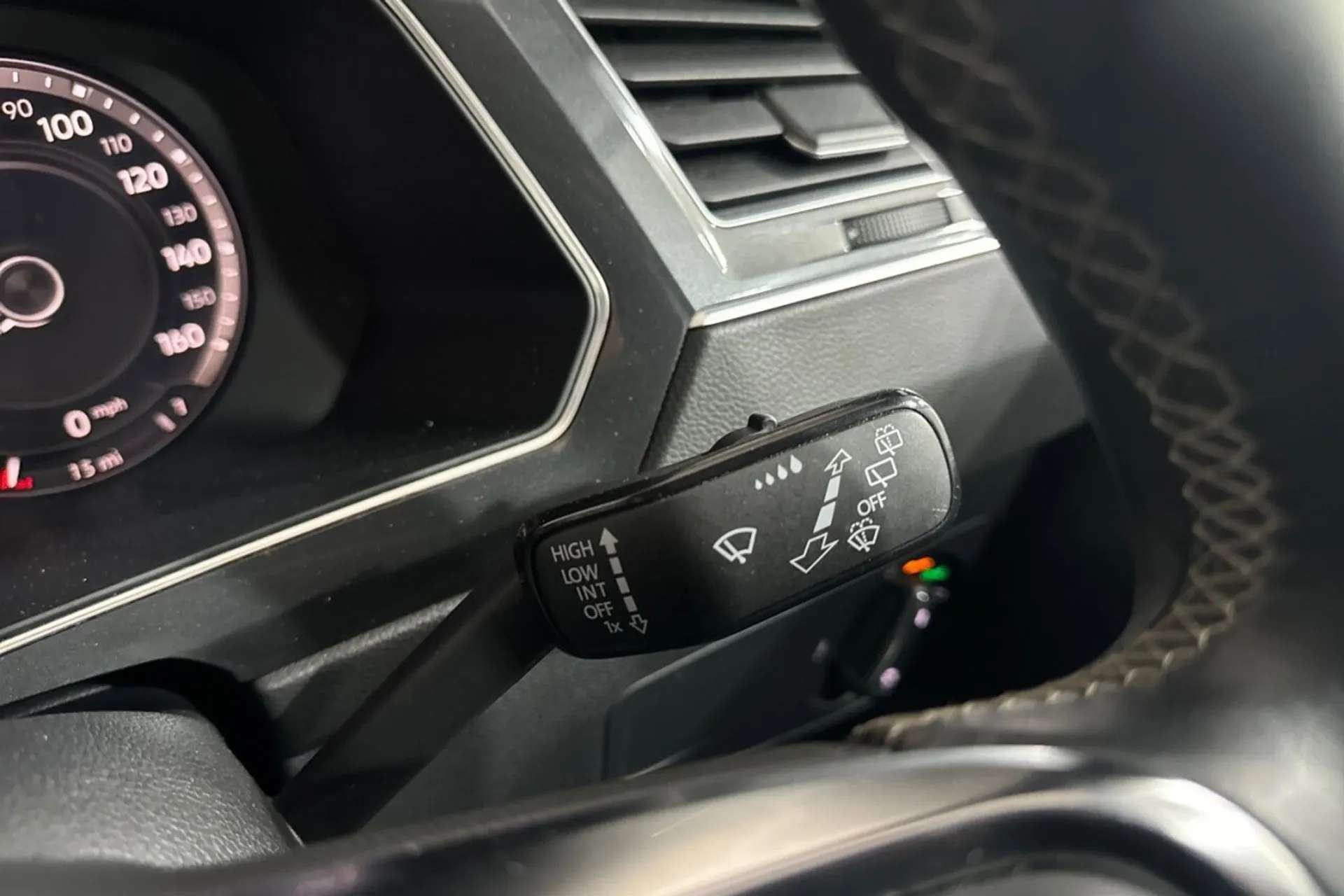 0 VOLKSWAGEN TIGUAN 0 VOLKSWAGEN TIGUAN