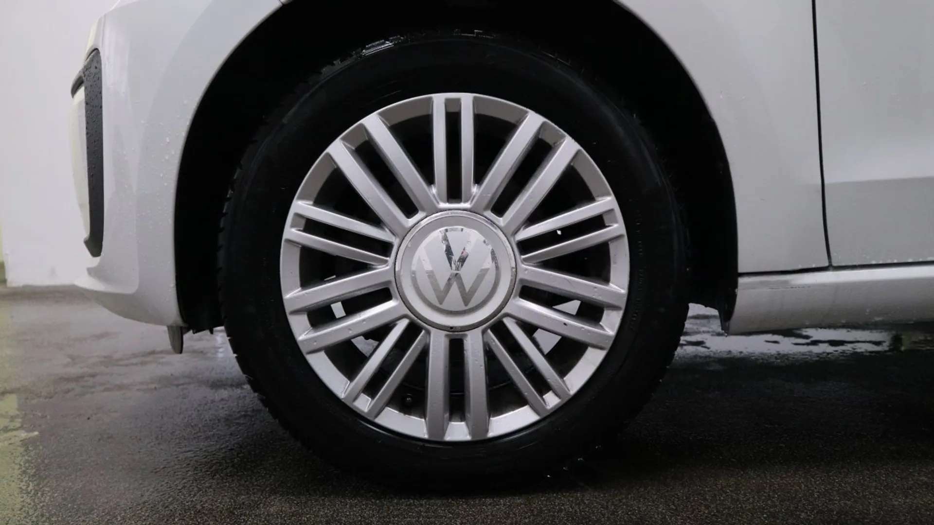 2021 VOLKSWAGEN UP 2021 VOLKSWAGEN UP