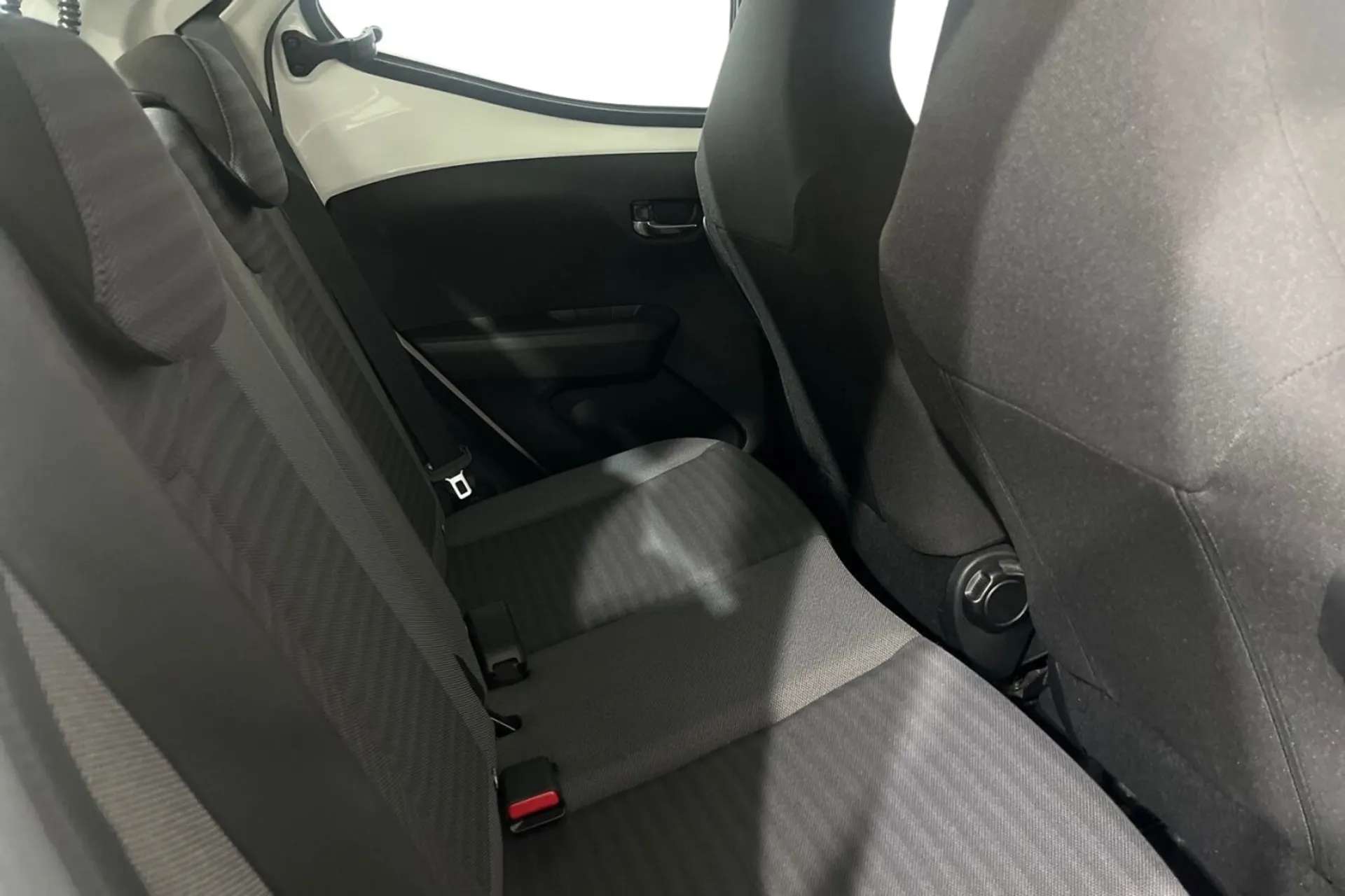 2020 TOYOTA AYGO 2020 TOYOTA AYGO