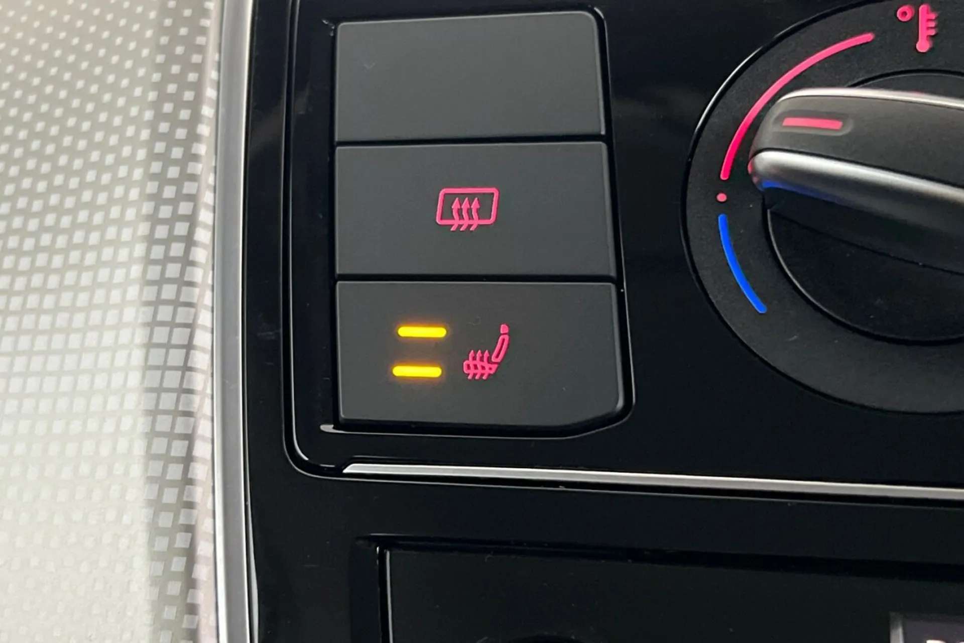 2017 VOLKSWAGEN UP 2017 VOLKSWAGEN UP