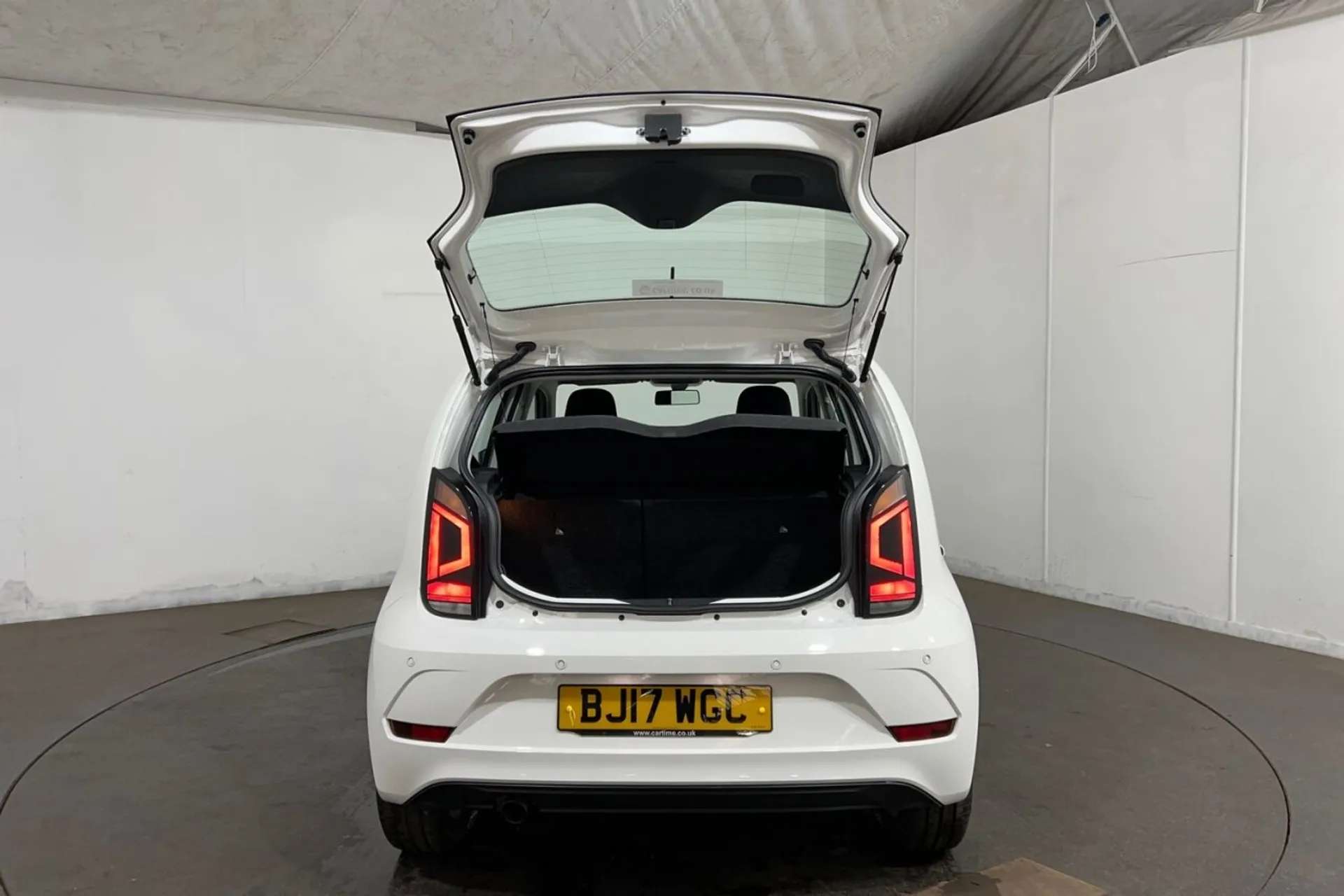 2017 VOLKSWAGEN UP 2017 VOLKSWAGEN UP