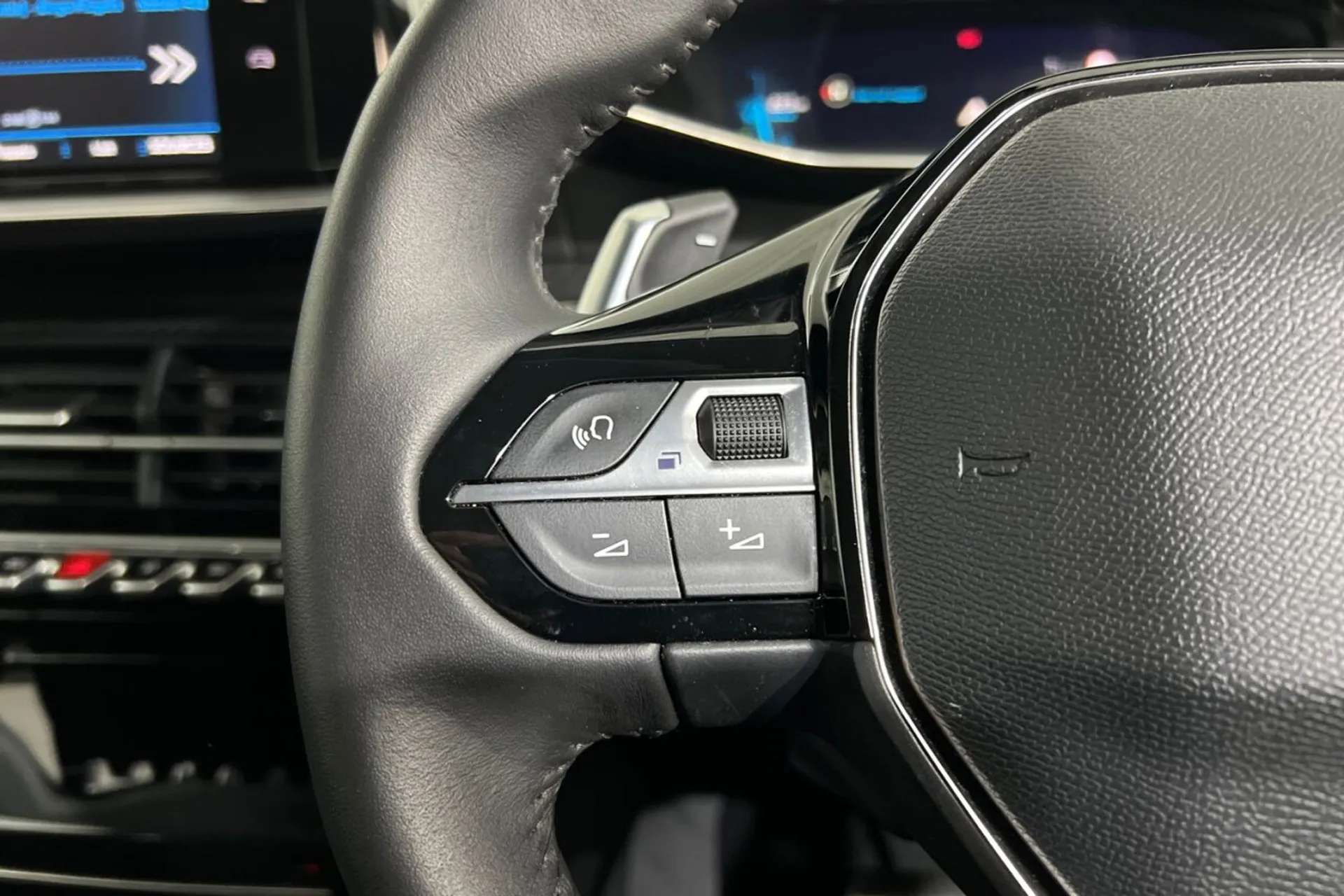 0 PEUGEOT 208 0 PEUGEOT 208