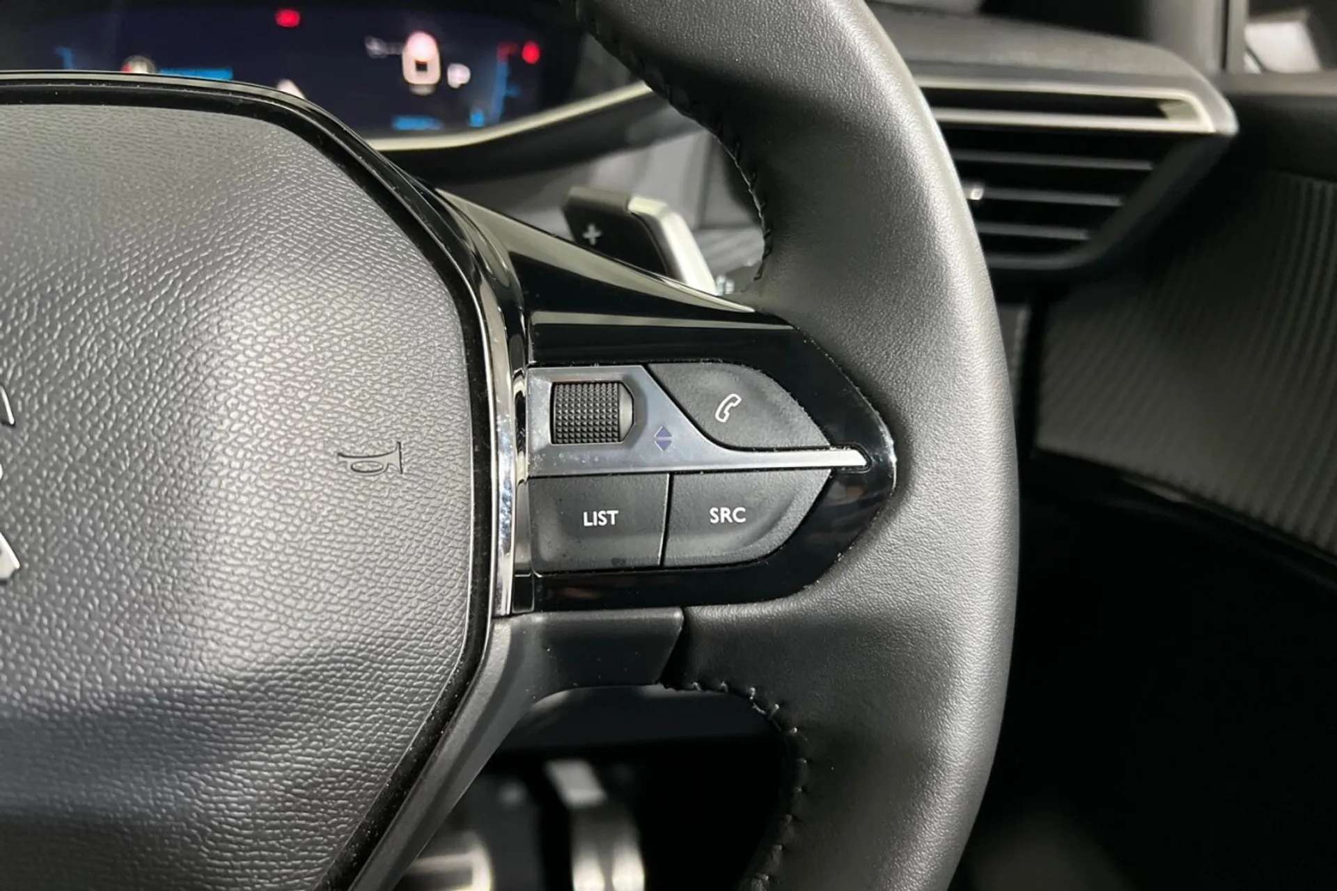 0 PEUGEOT 208 0 PEUGEOT 208