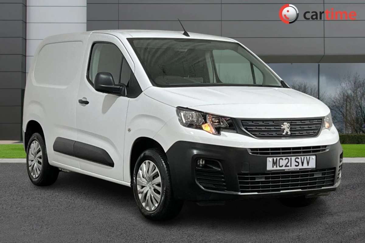 Check out this Peugeot Partner 2021 Diesel Manual
