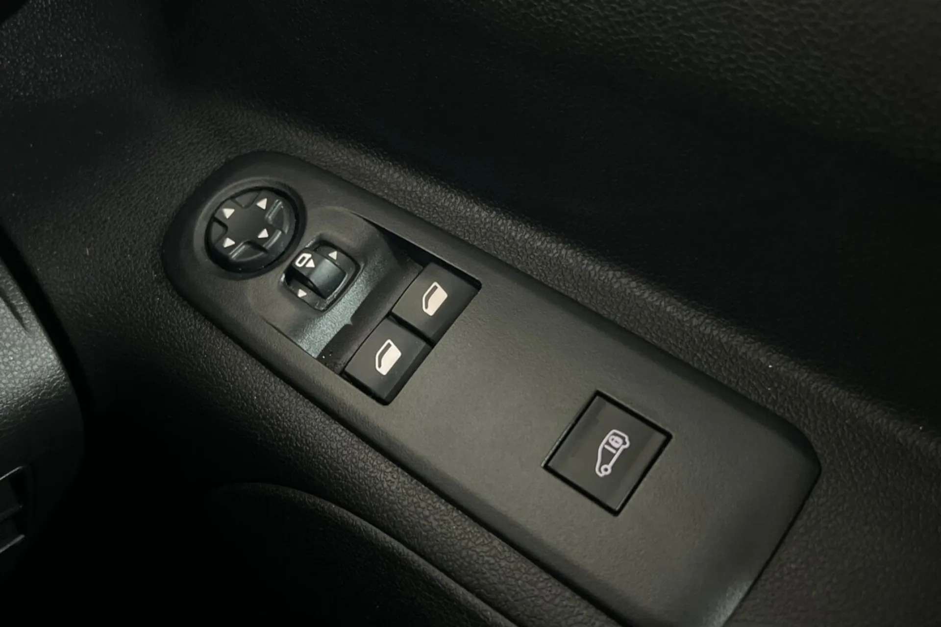 2021 PEUGEOT PARTNER 2021 PEUGEOT PARTNER