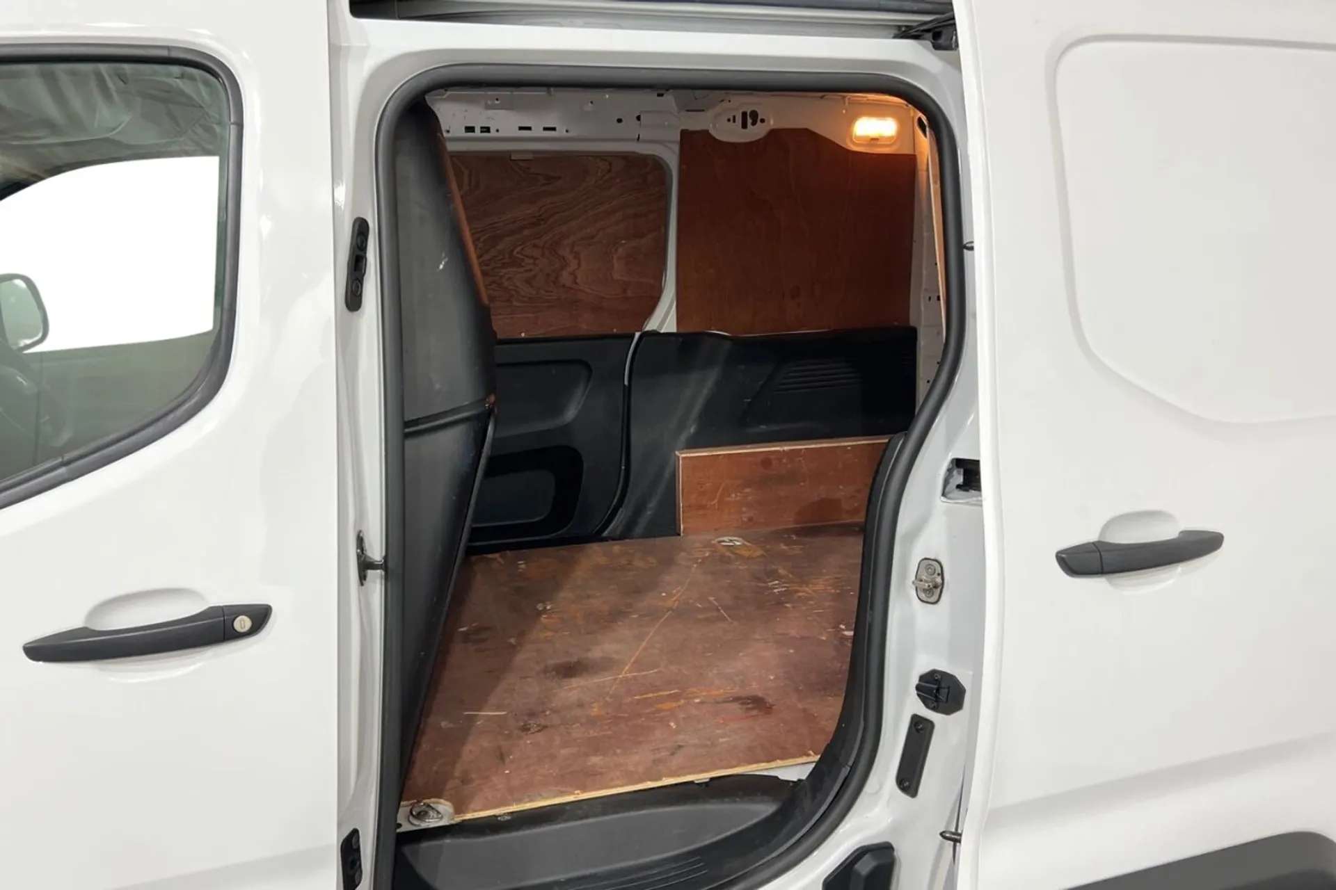 2021 PEUGEOT PARTNER 2021 PEUGEOT PARTNER