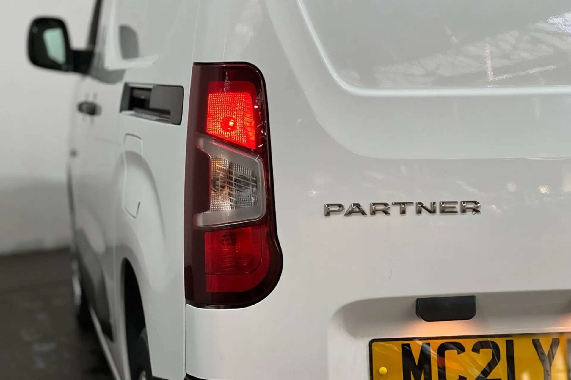 2021 PEUGEOT PARTNER 2021 PEUGEOT PARTNER