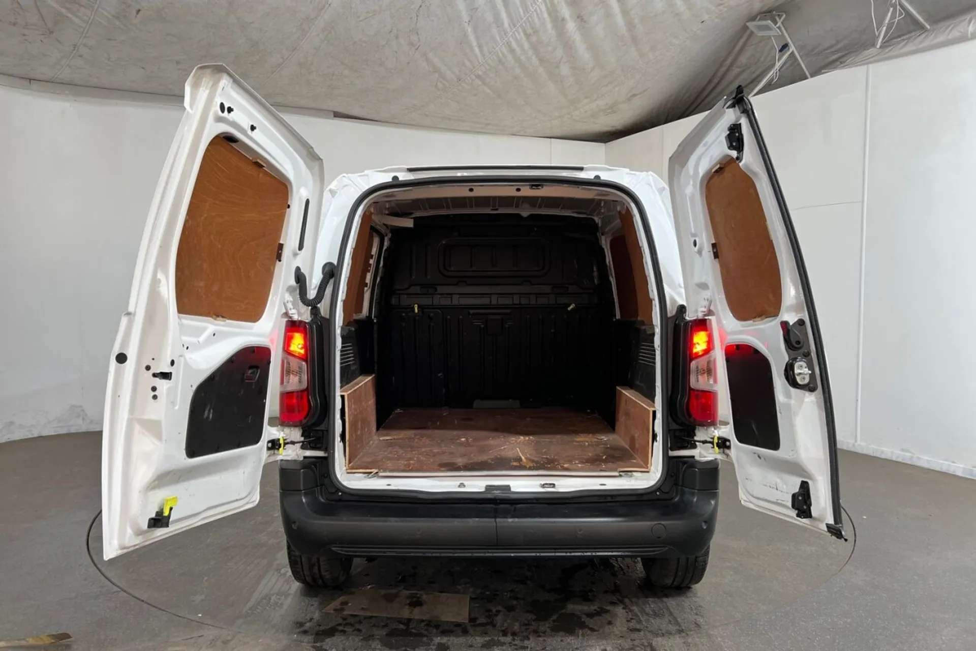 2021 PEUGEOT PARTNER 2021 PEUGEOT PARTNER