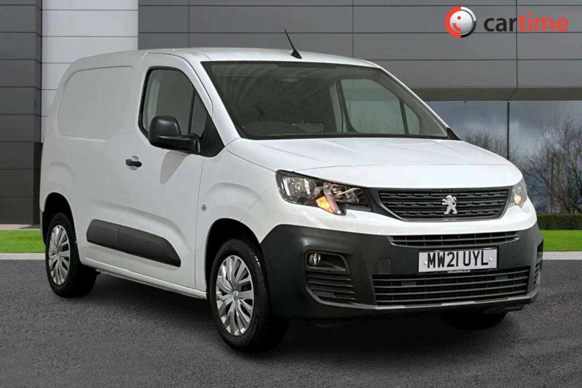 Check out this Peugeot Partner 2021 Diesel Manual