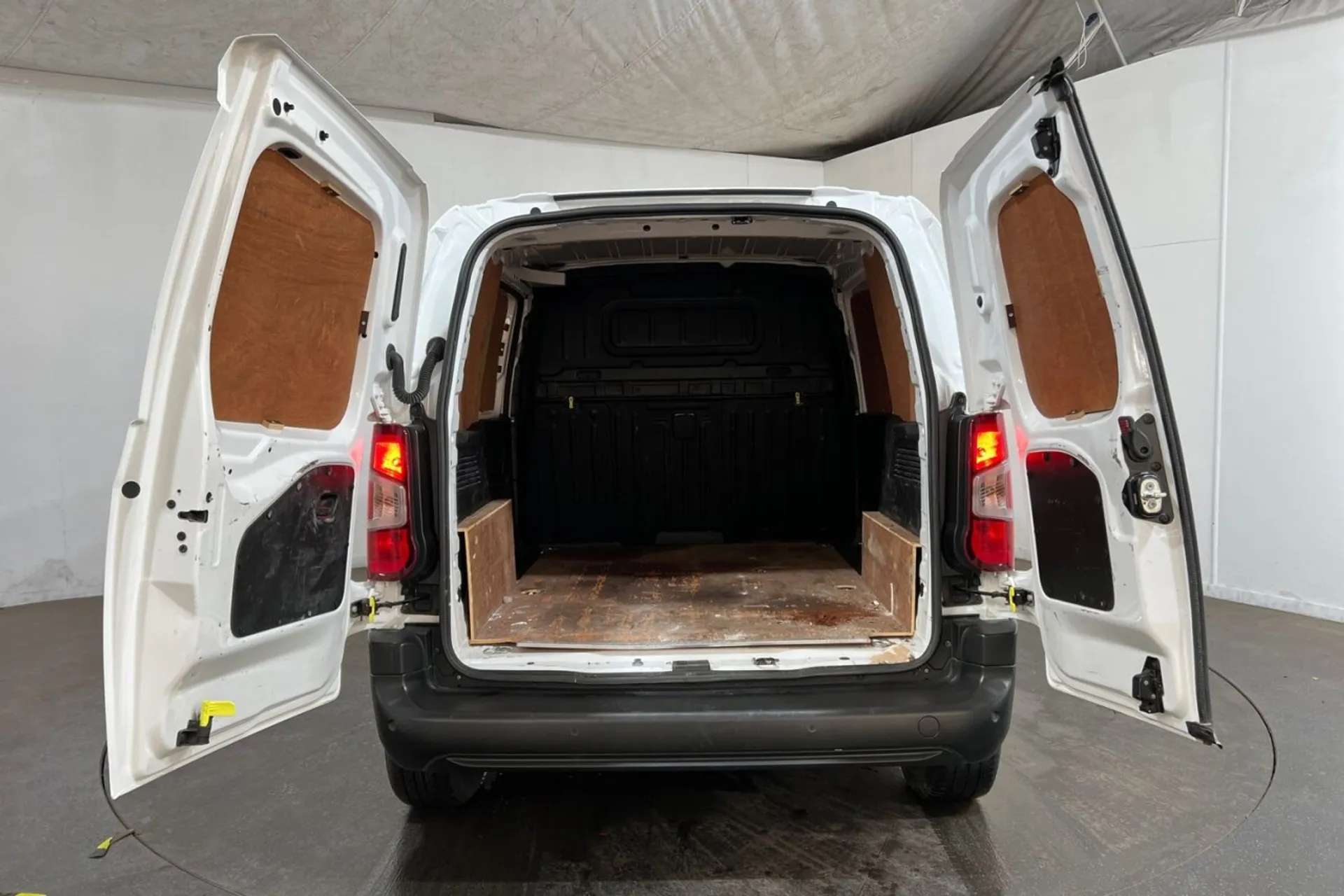 2021 PEUGEOT PARTNER 2021 PEUGEOT PARTNER