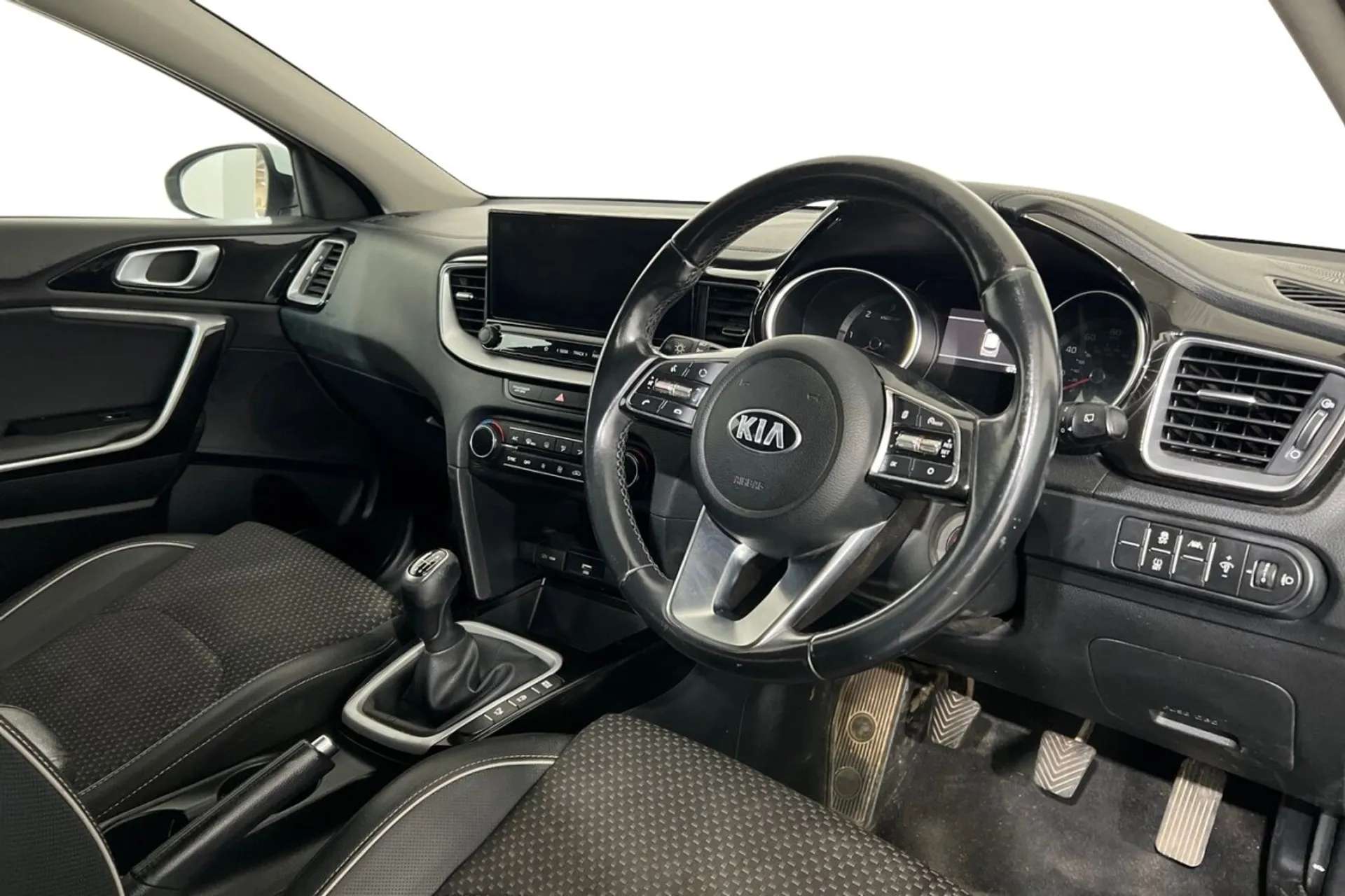 2021 KIA CEED 2021 KIA CEED