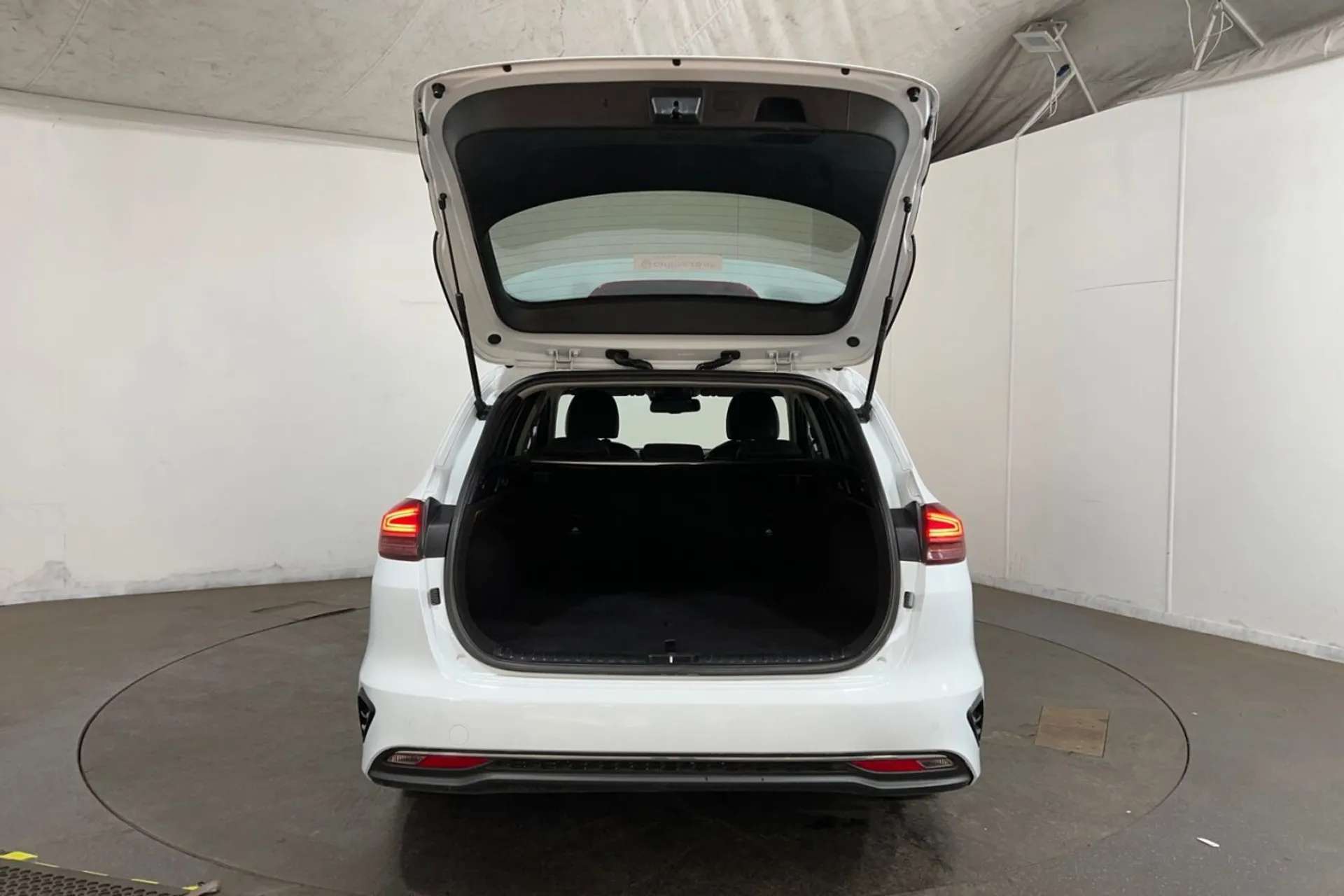 2021 KIA CEED 2021 KIA CEED