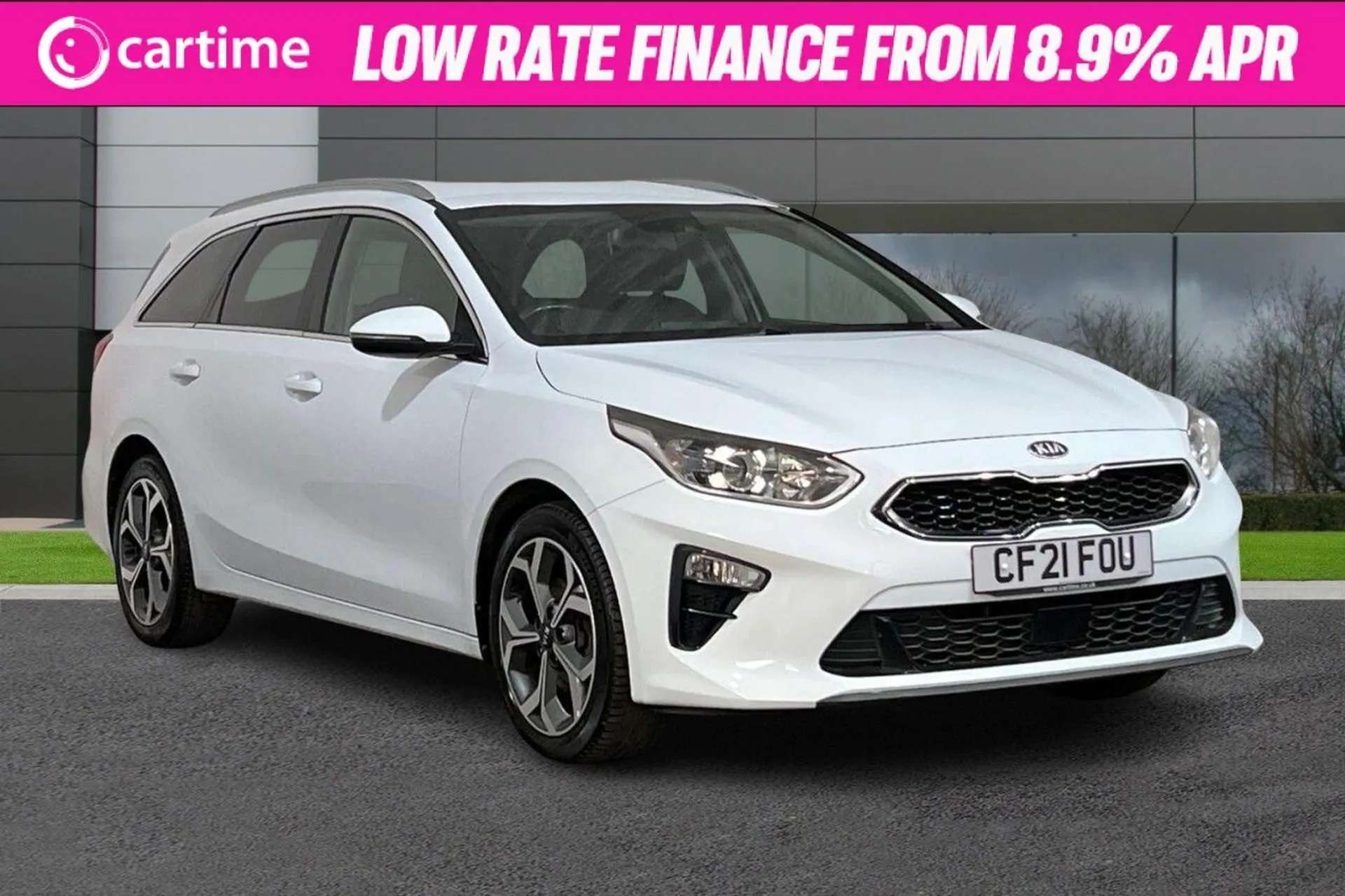 A 2021 KIA CEED 1.6 CRDI 3 ISG MHEV 5d 135 BHP Touchscreen, Satellite Navigation, Reverse Camera, Apple CarPlay / Android Auto, 17In Alloy Wheels Arctic White 17in Al A 2021 KIA CEED 1.6 CRDI 3 ISG MHEV 5d 135 BHP Touchscreen, Satellite Navigation, Reverse Camera, Apple CarPlay / Android Auto, 17In Alloy Wheels Arctic White 17in Al