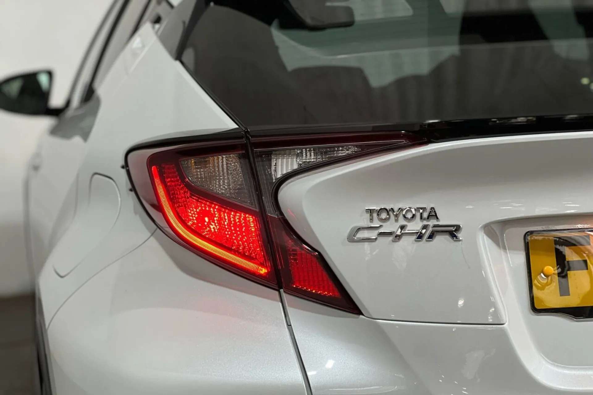 0 TOYOTA CHR 0 TOYOTA CHR